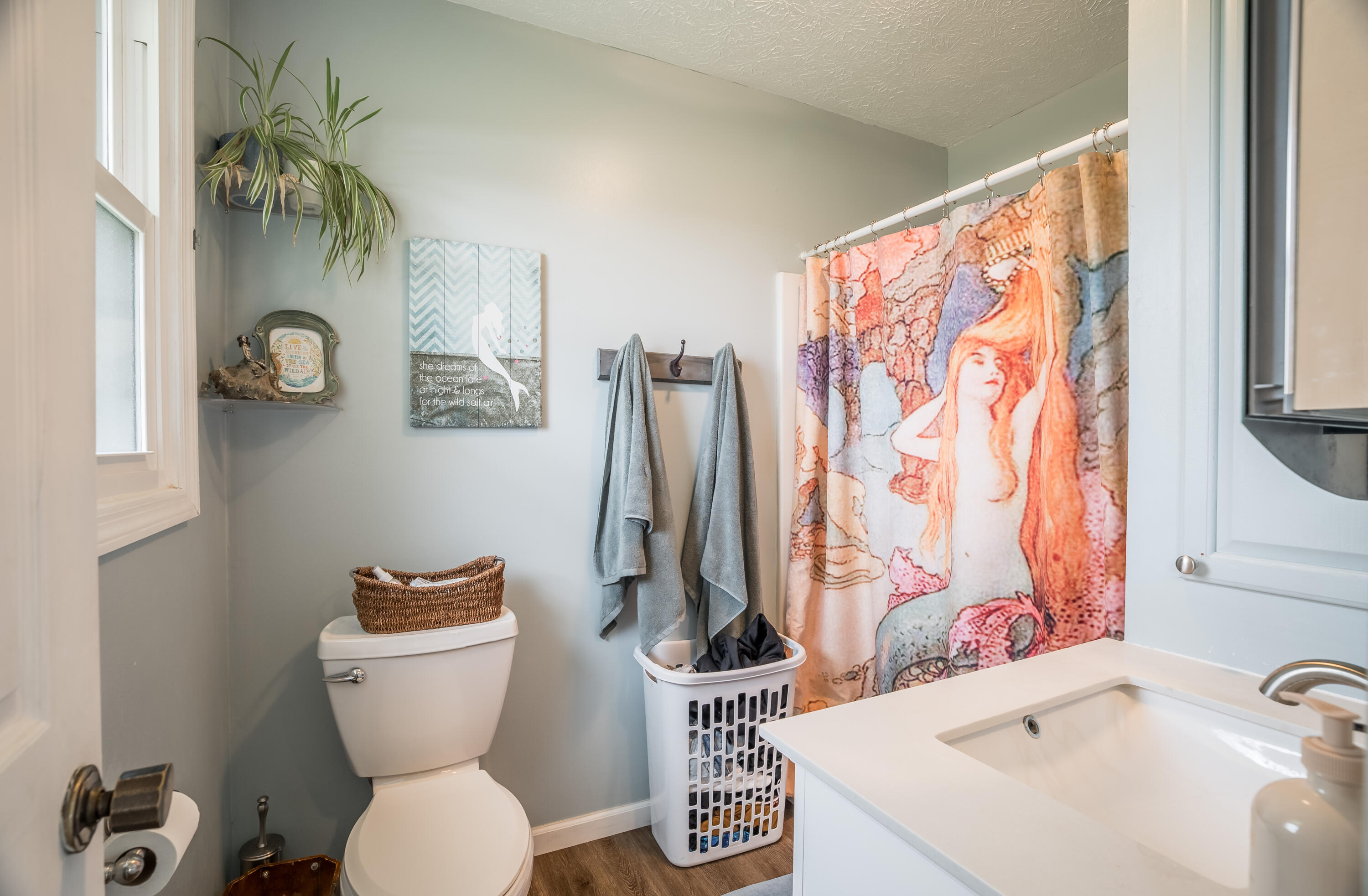 8555 Lochard Road, Sidney, Ohio 45365