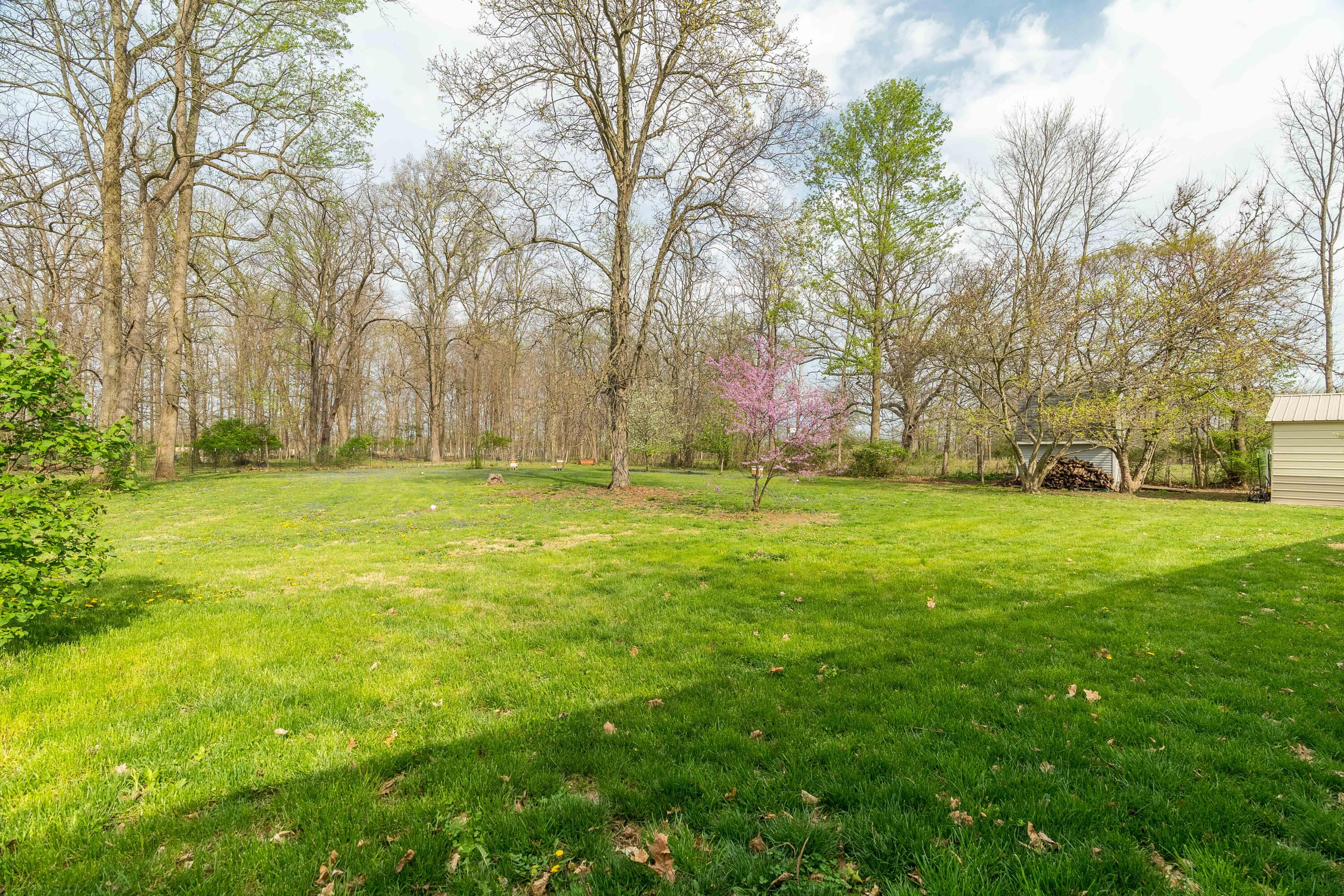 8555 Lochard Road, Sidney, Ohio 45365