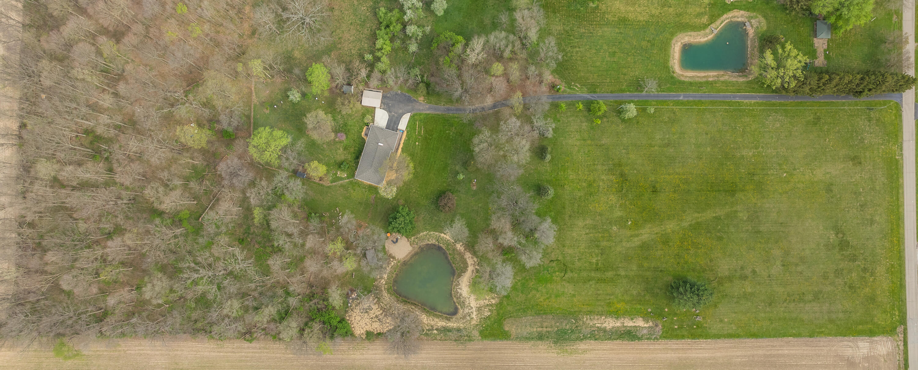 8555 Lochard Road, Sidney, Ohio 45365