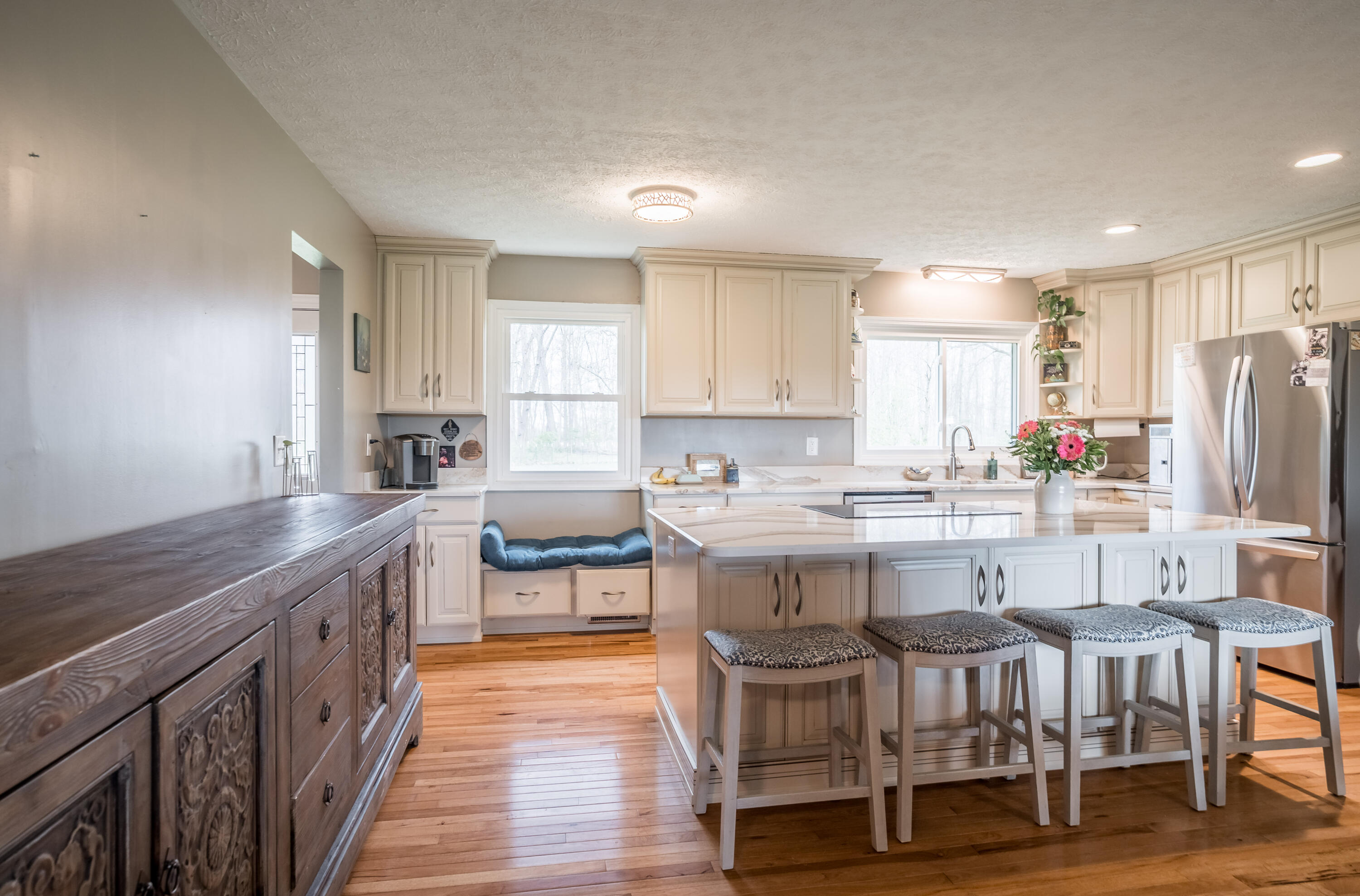 8555 Lochard Road, Sidney, Ohio 45365