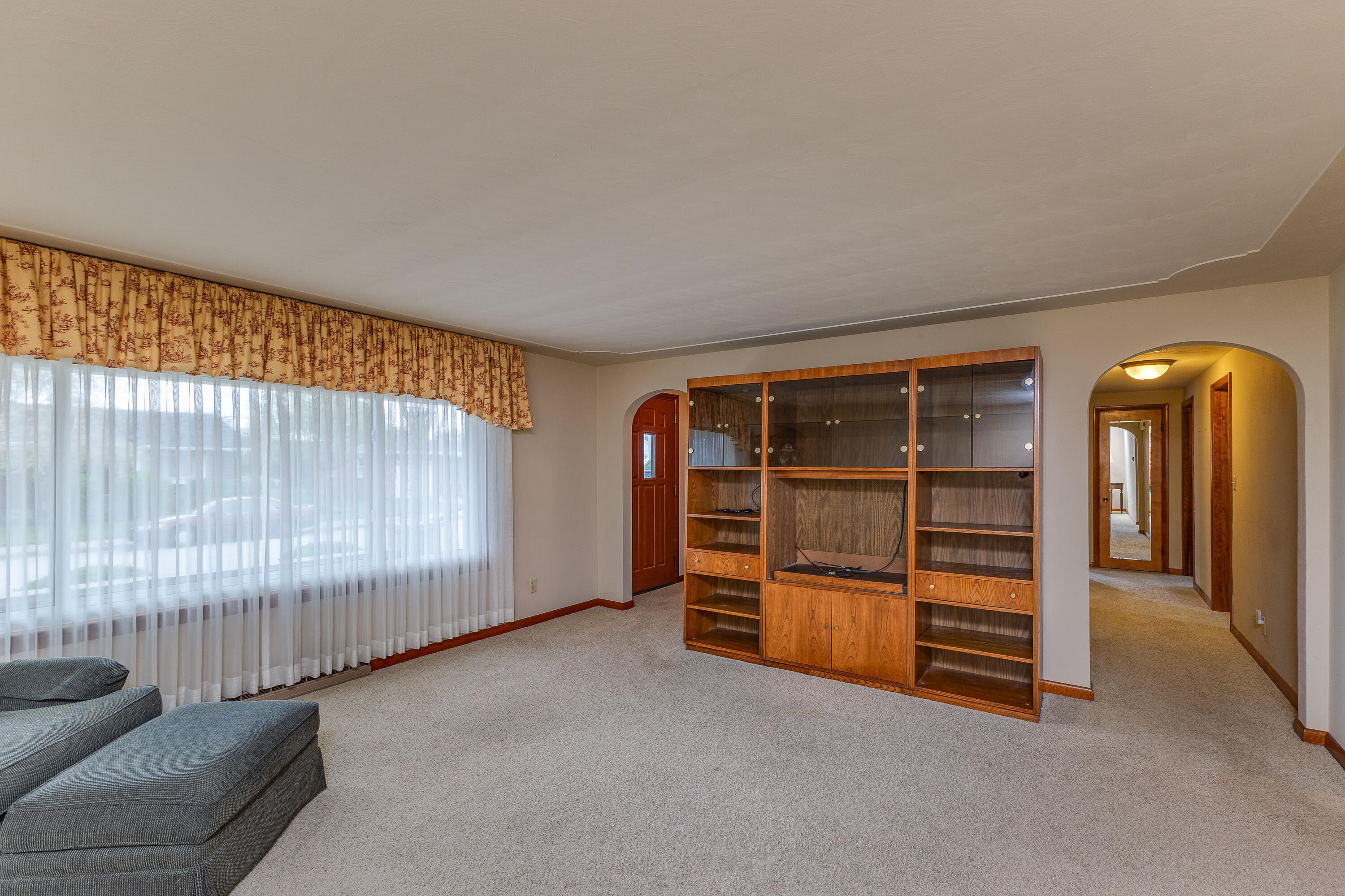 305 Sharon Drive, Covington, Ohio 45318