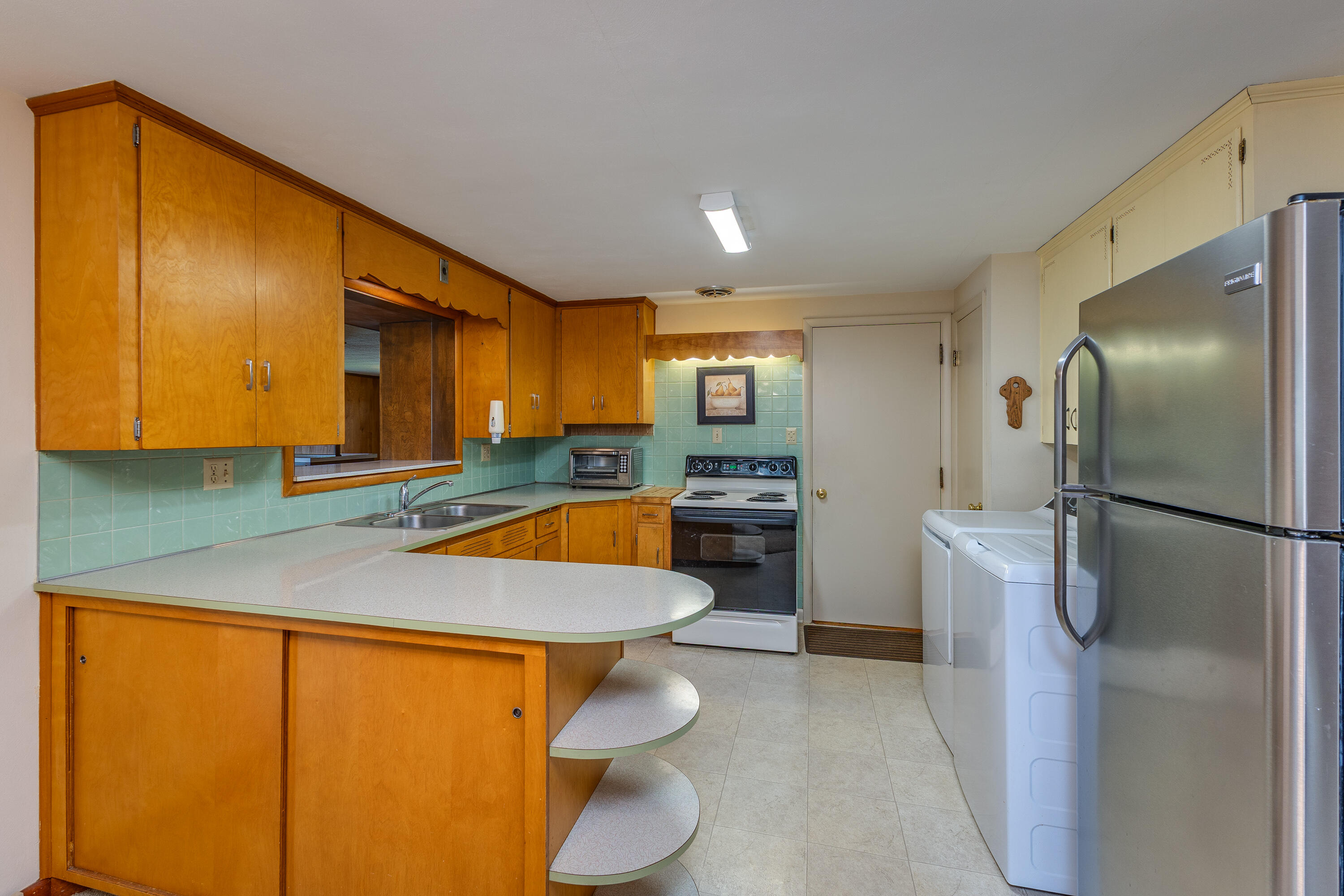 305 Sharon Drive, Covington, Ohio 45318