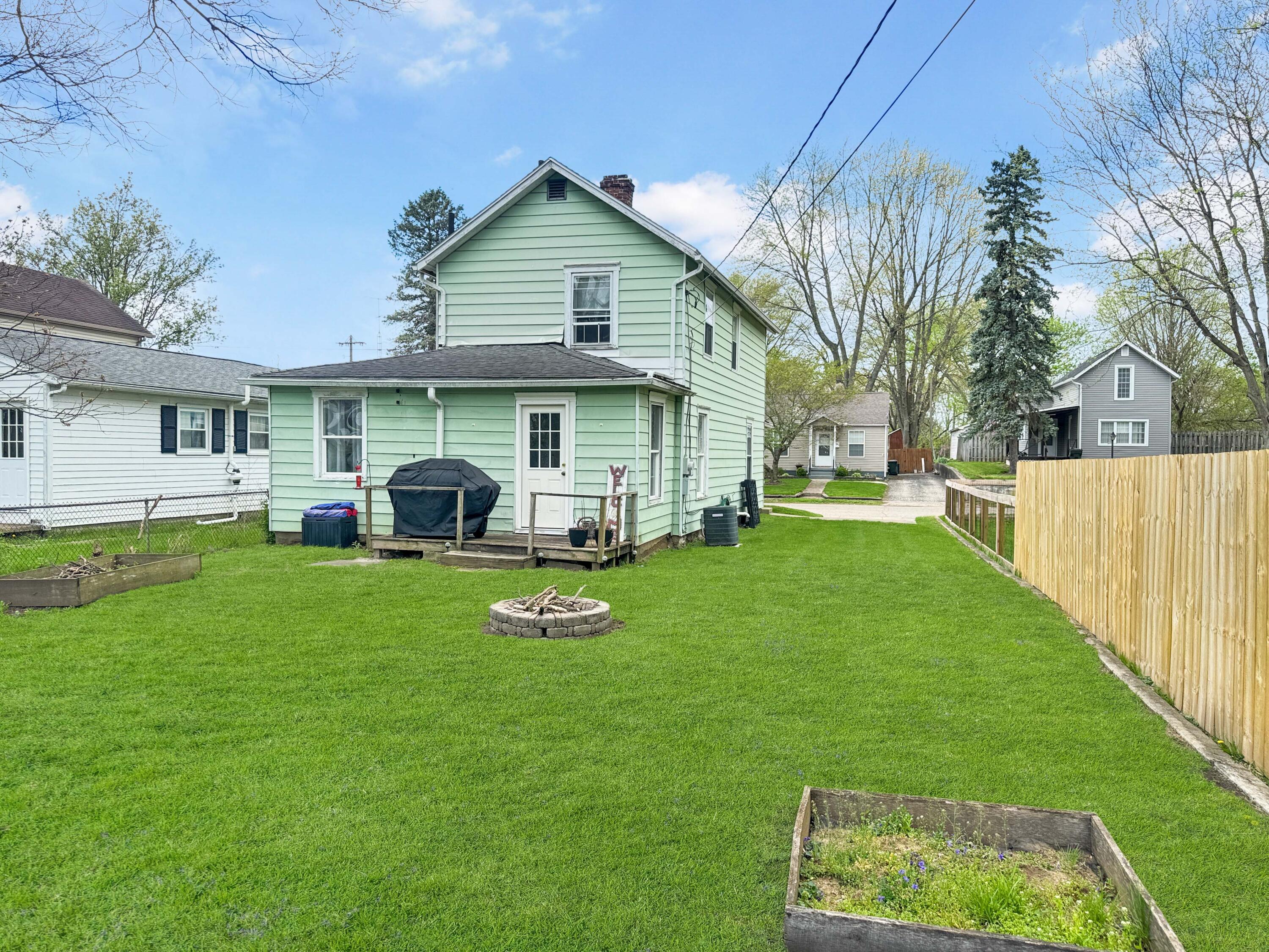 711 Russell Street, Urbana, Ohio 43078