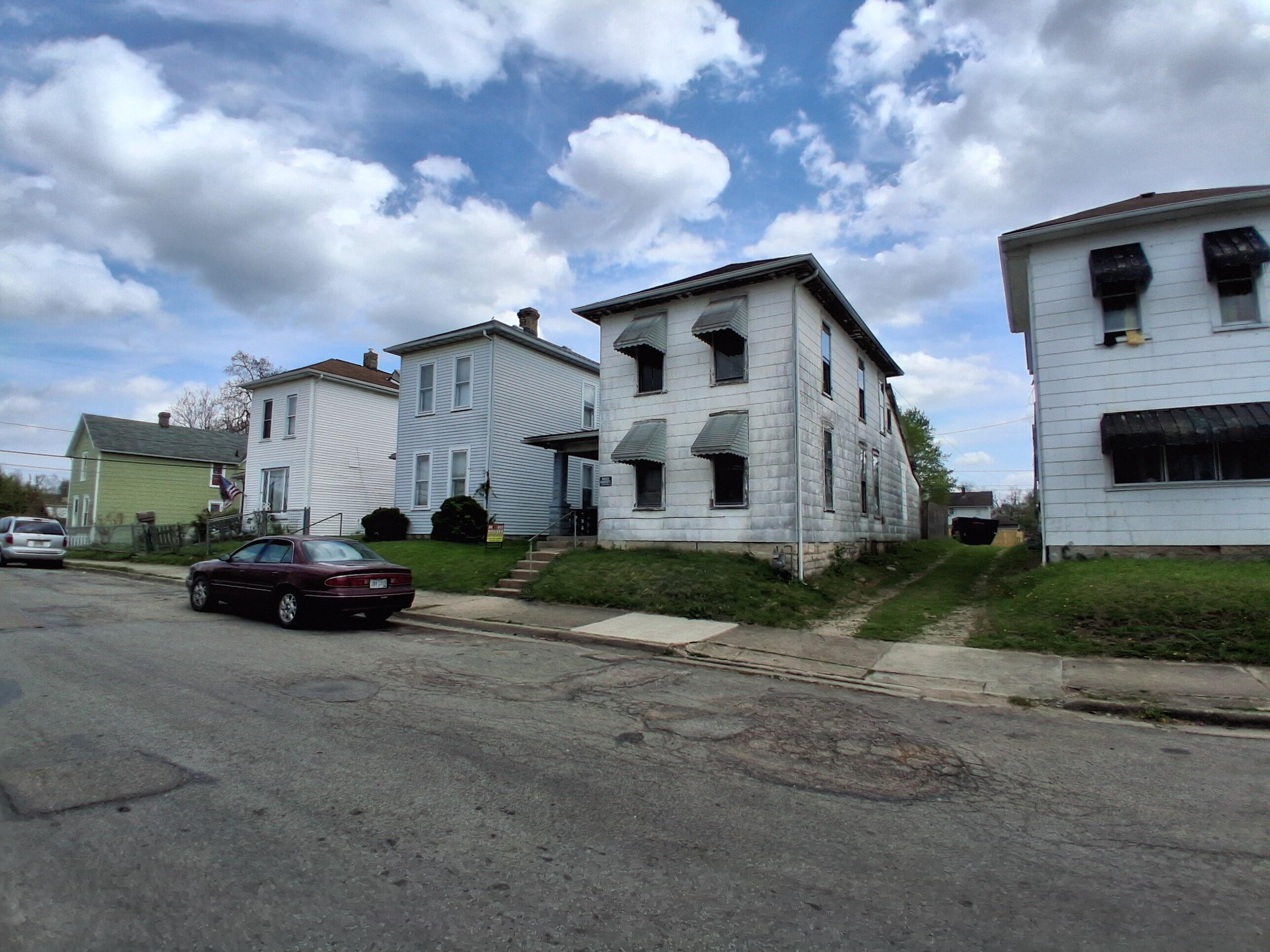 1126 Oak Street, Springfield, Ohio 45505