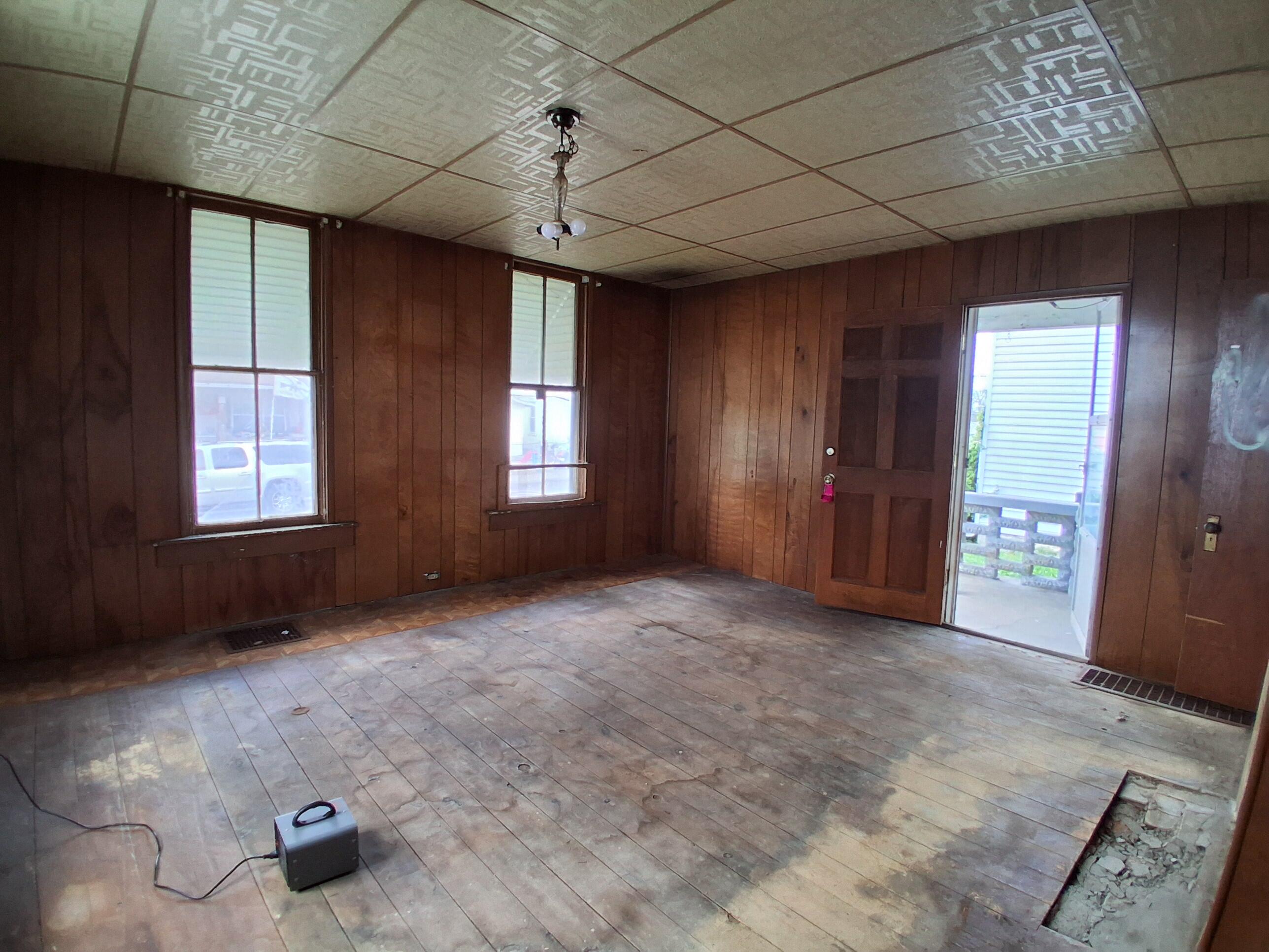 1126 Oak Street, Springfield, Ohio 45505