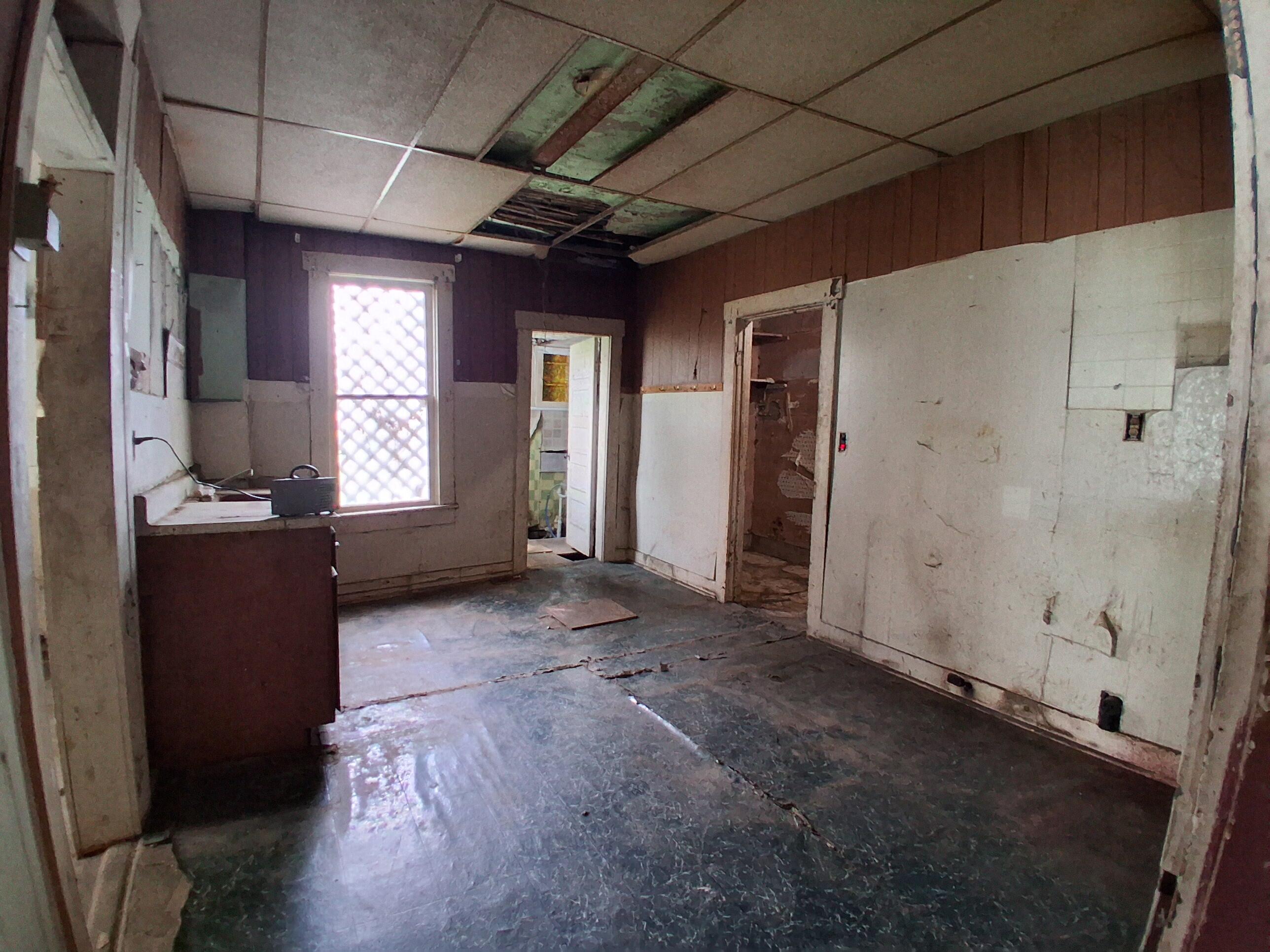 1126 Oak Street, Springfield, Ohio 45505