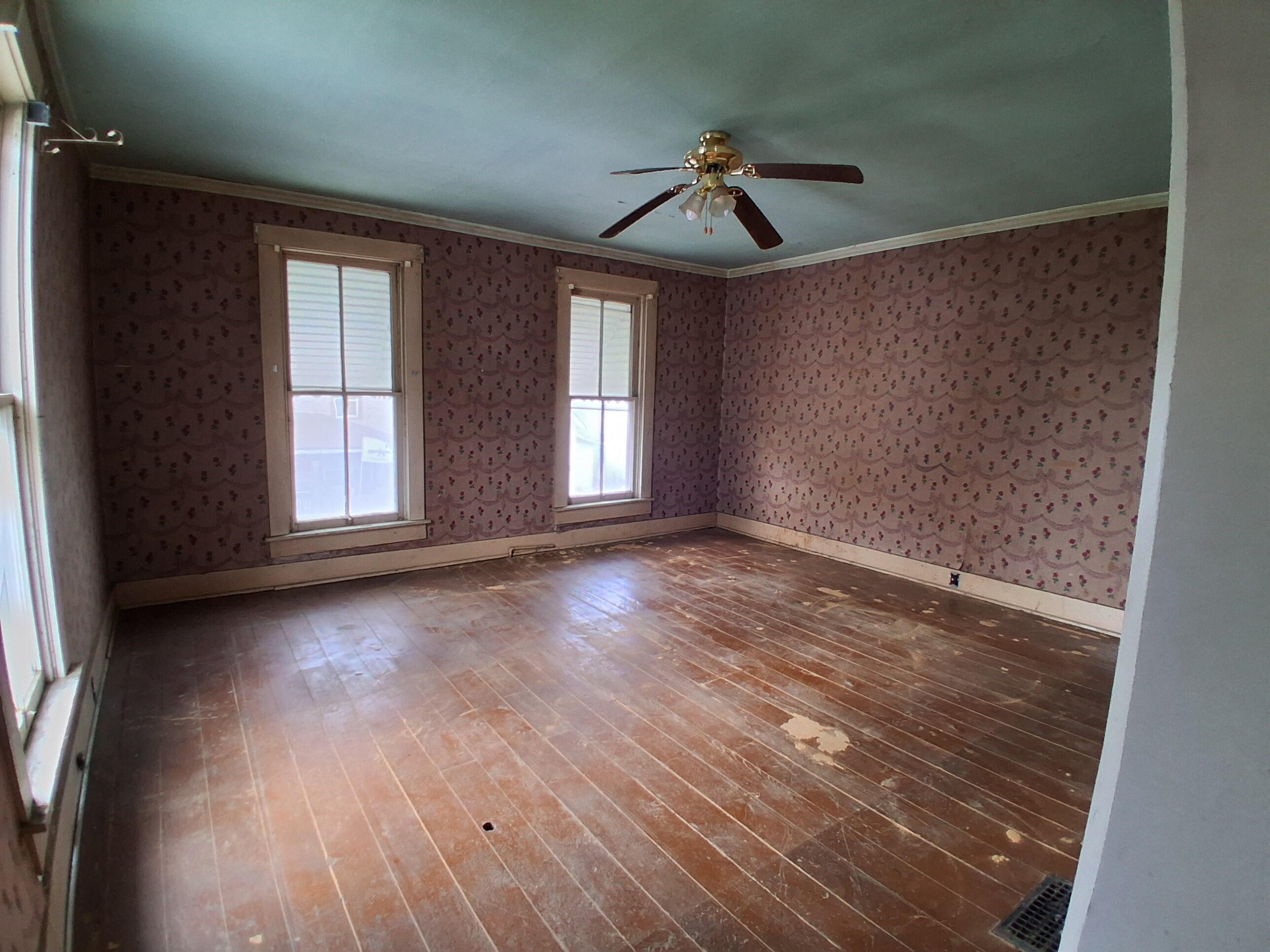 1126 Oak Street, Springfield, Ohio 45505