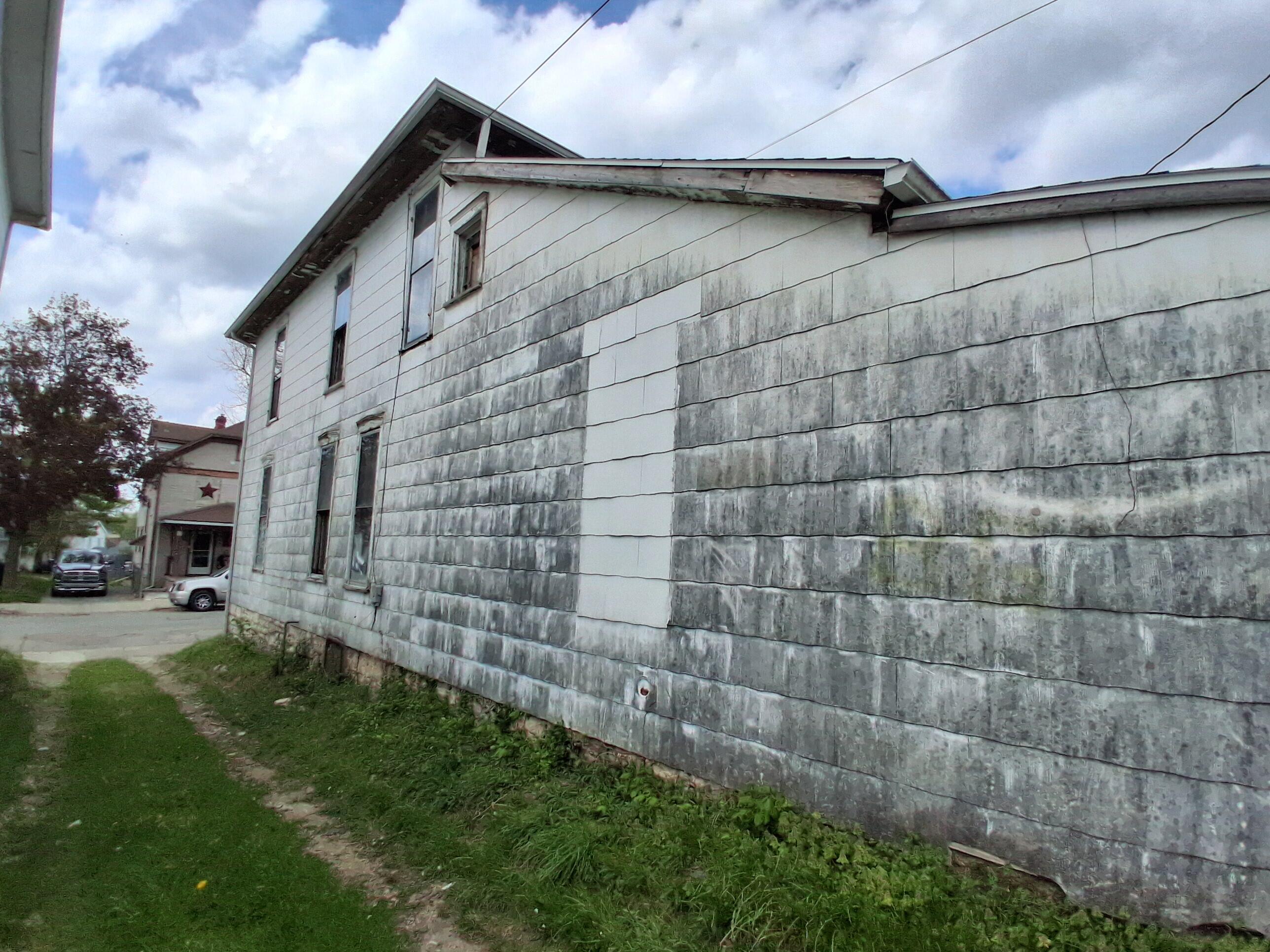 1126 Oak Street, Springfield, Ohio 45505