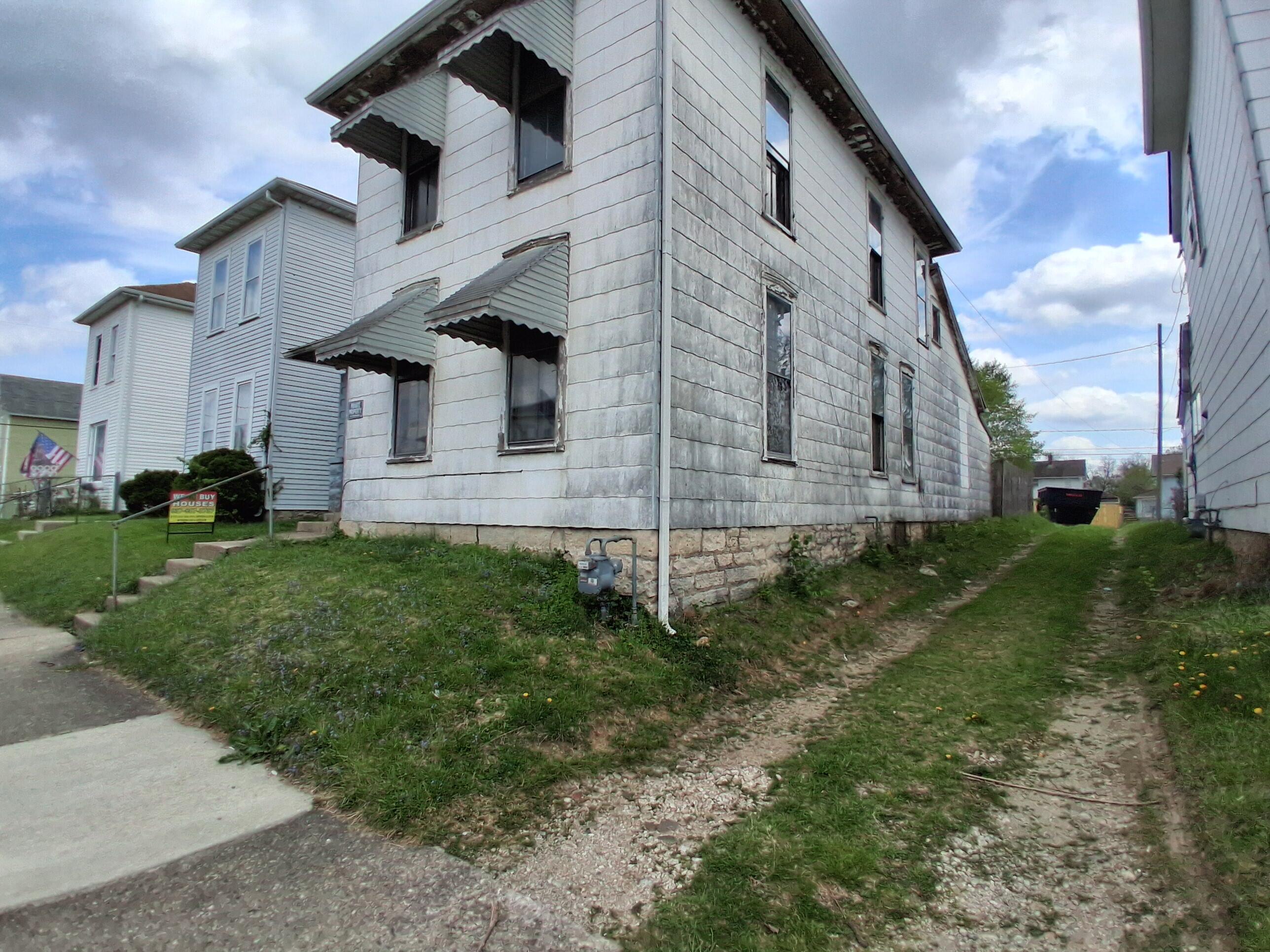 1126 Oak Street, Springfield, Ohio 45505