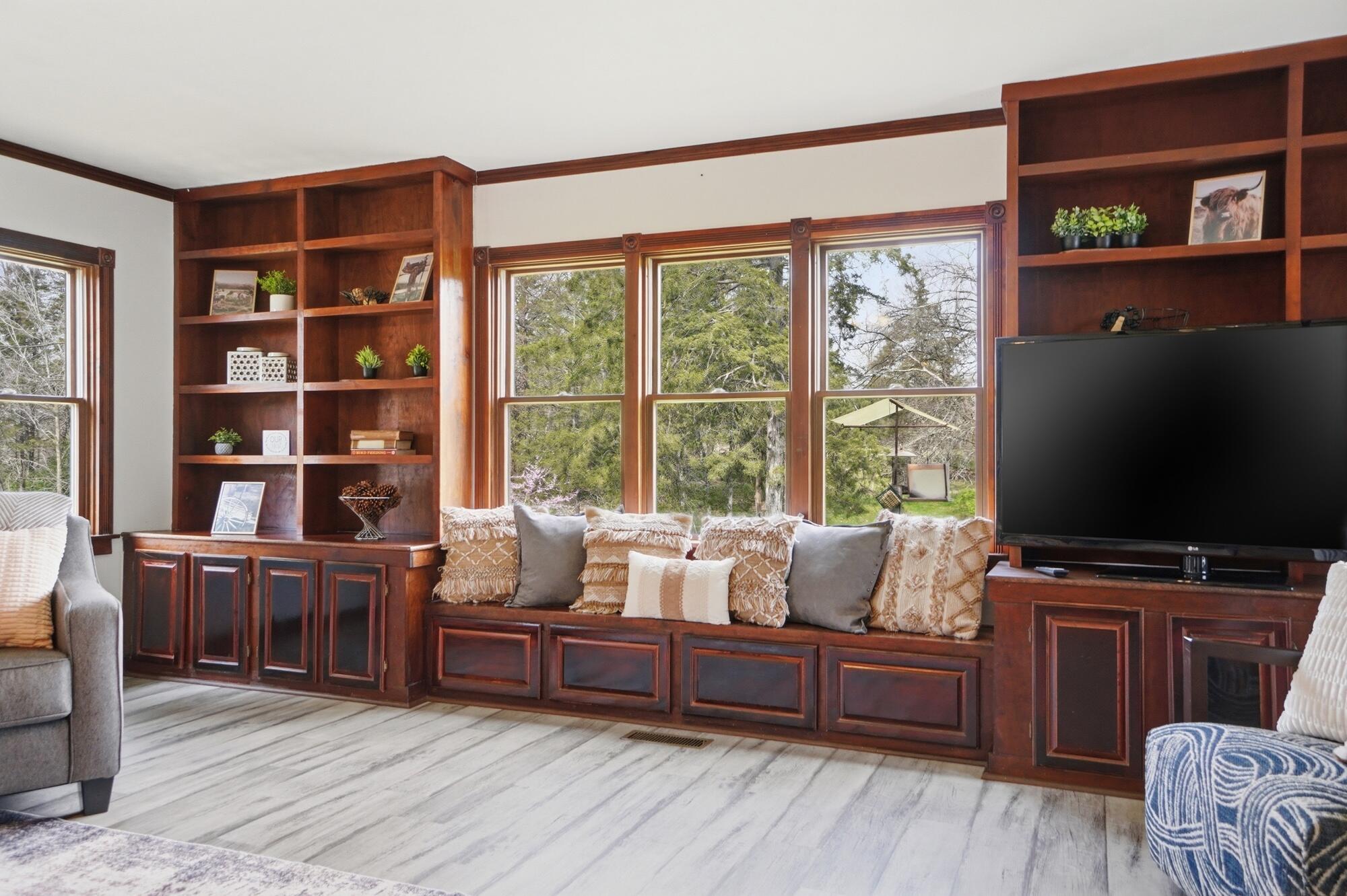 7553 Coffin Station Road, Springfield, Ohio 45502