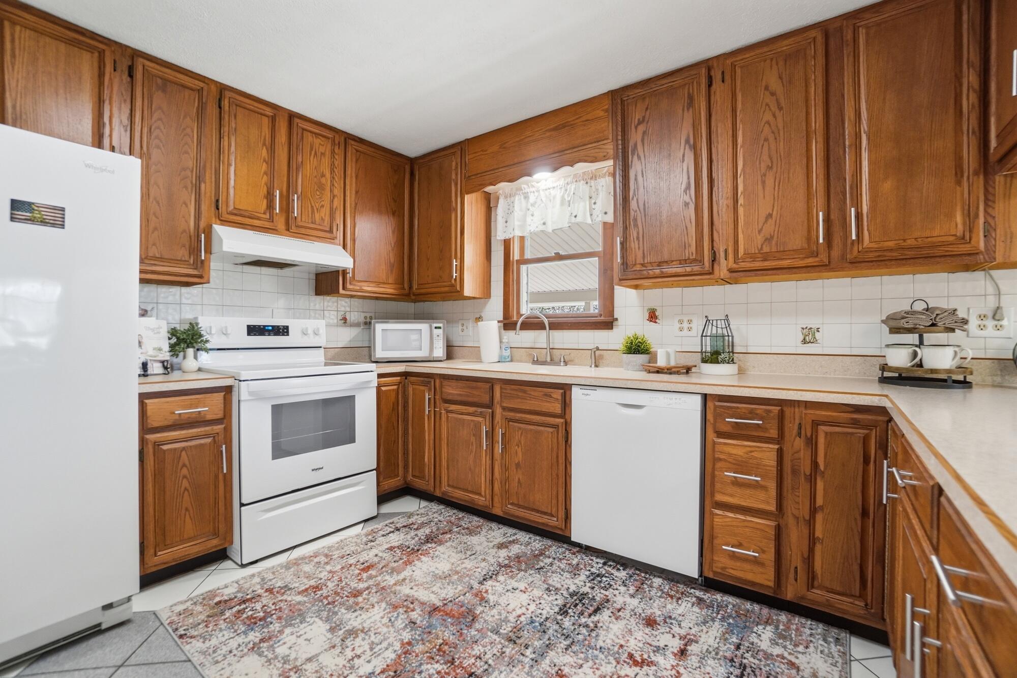 7553 Coffin Station Road, Springfield, Ohio 45502