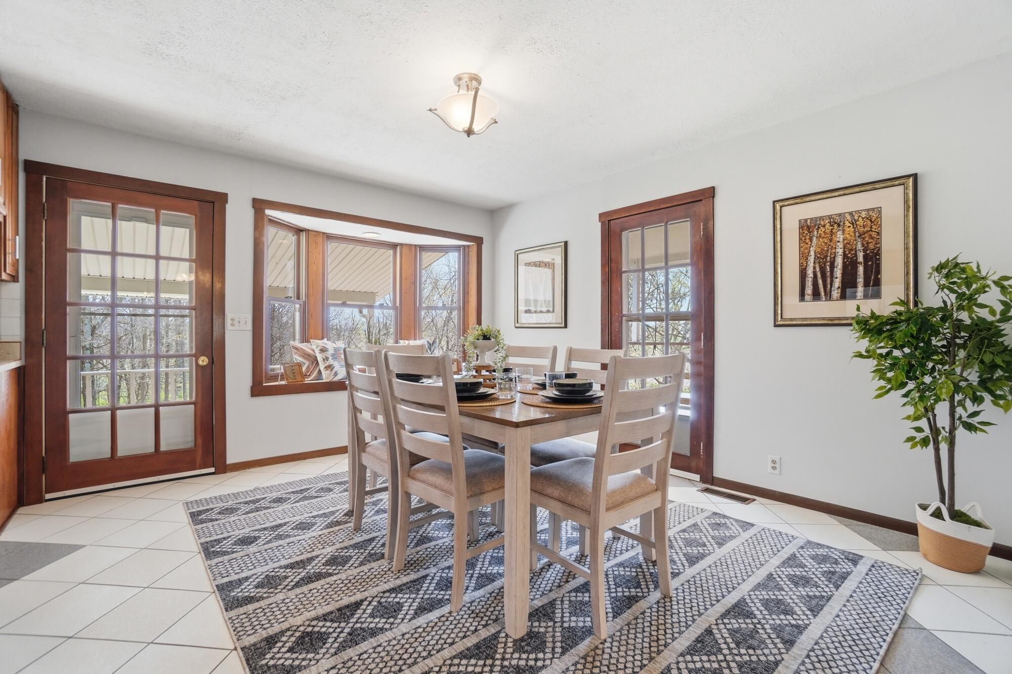 7553 Coffin Station Road, Springfield, Ohio 45502