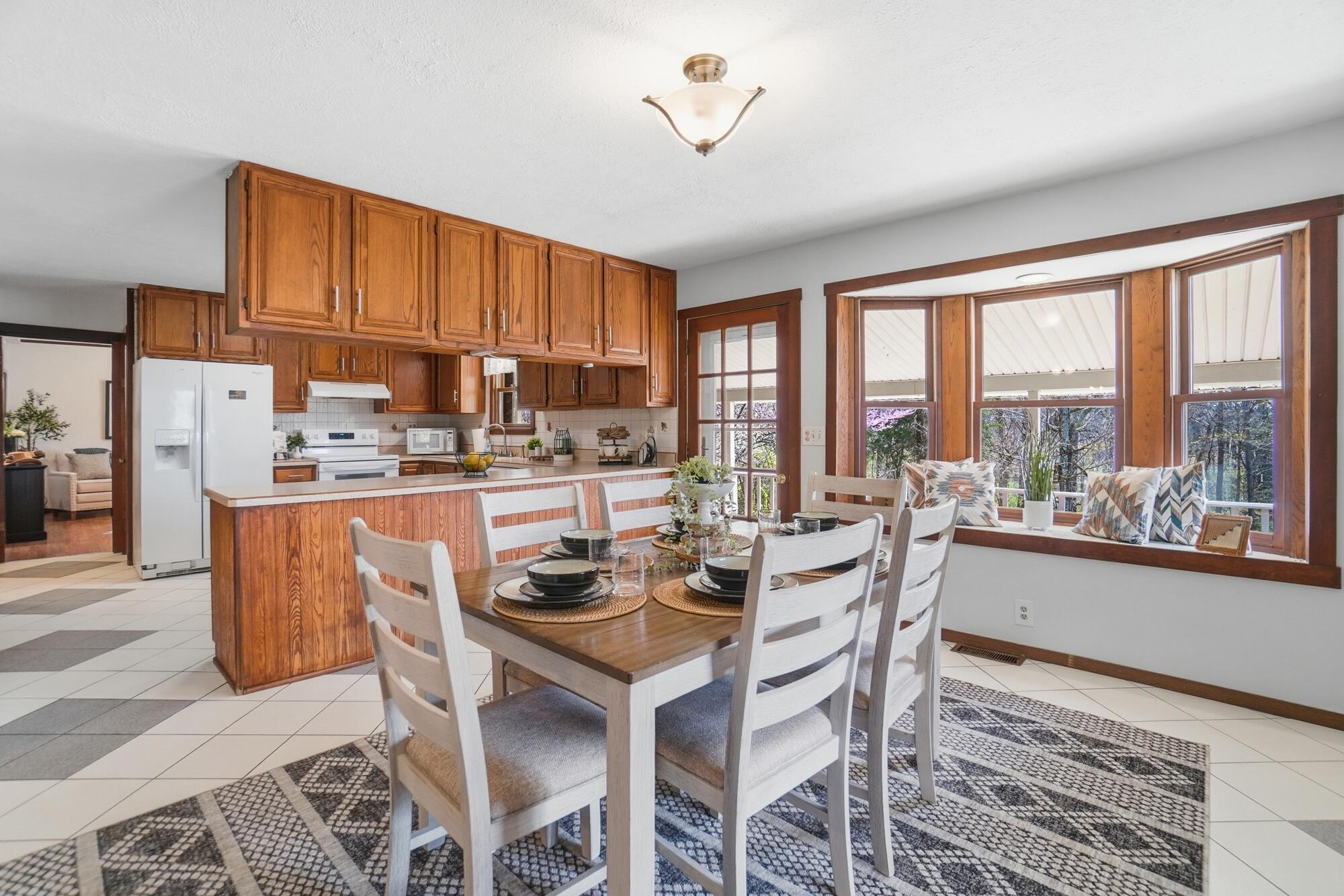 7553 Coffin Station Road, Springfield, Ohio 45502