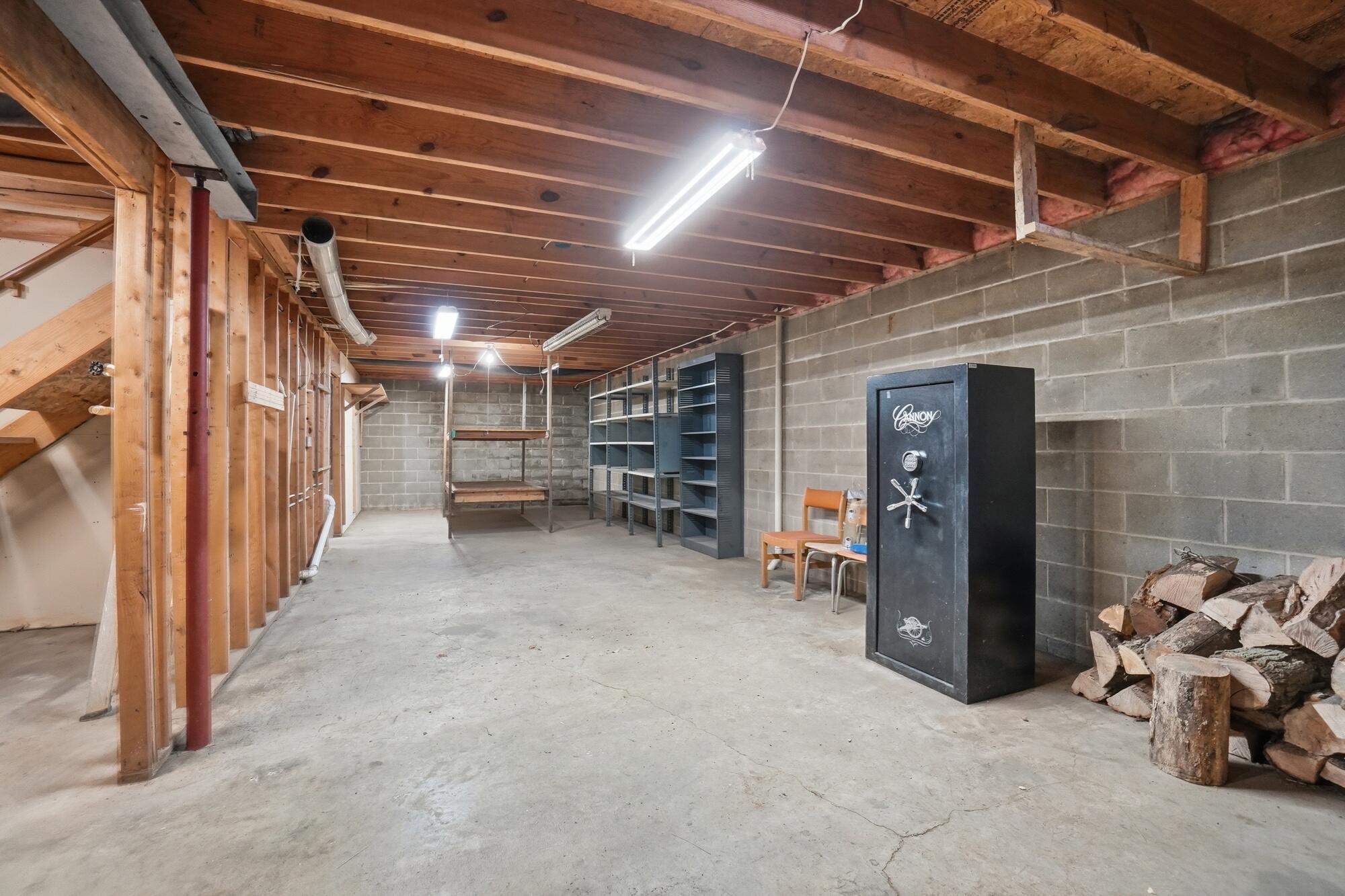 7553 Coffin Station Road, Springfield, Ohio 45502