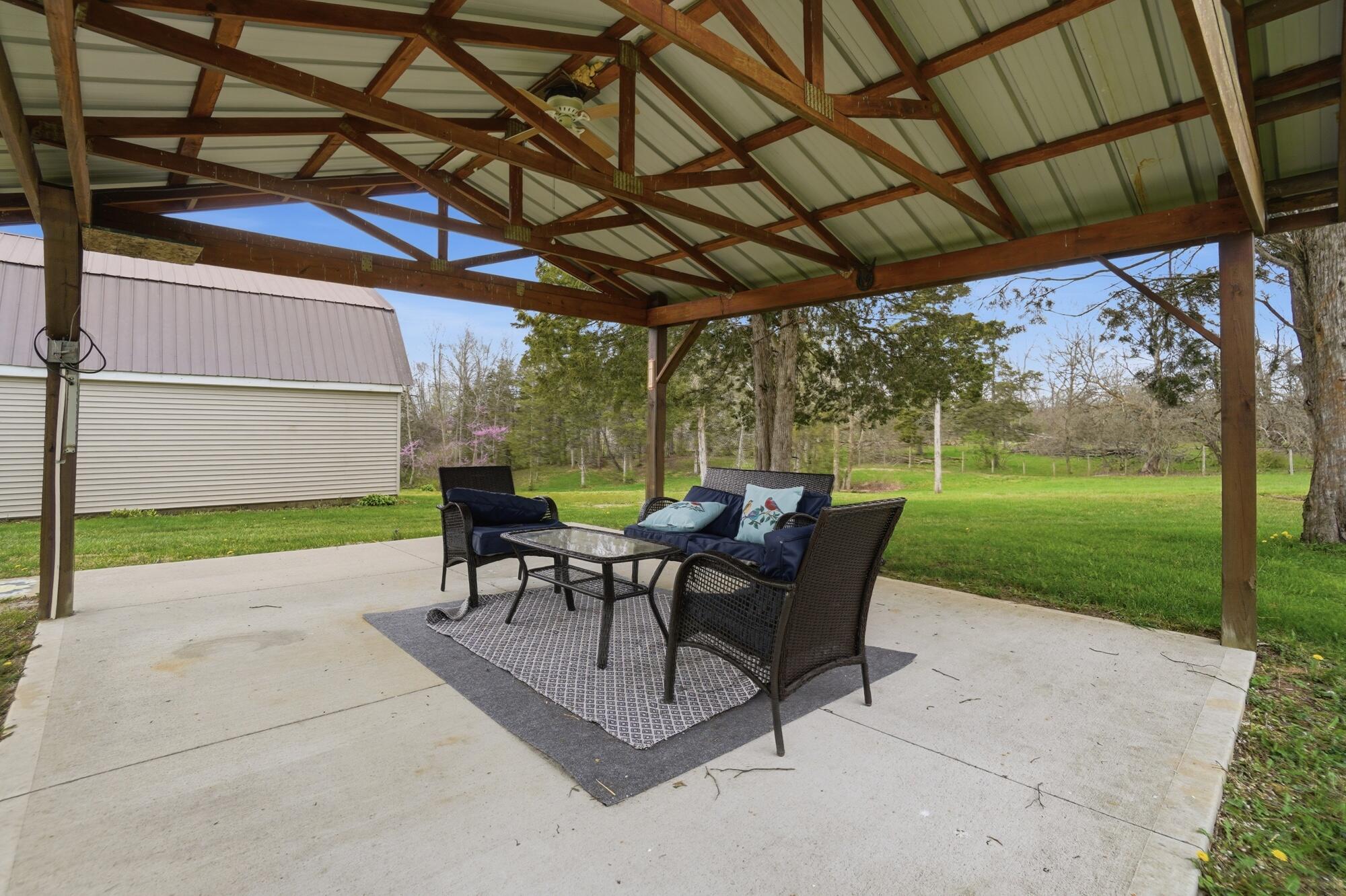 7553 Coffin Station Road, Springfield, Ohio 45502