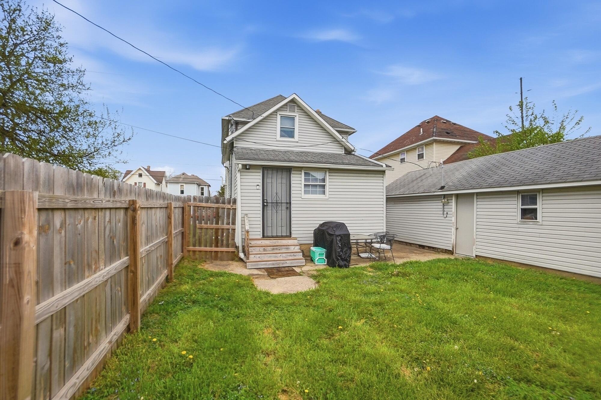 1823 Edwards Avenue, Springfield, Ohio 45503