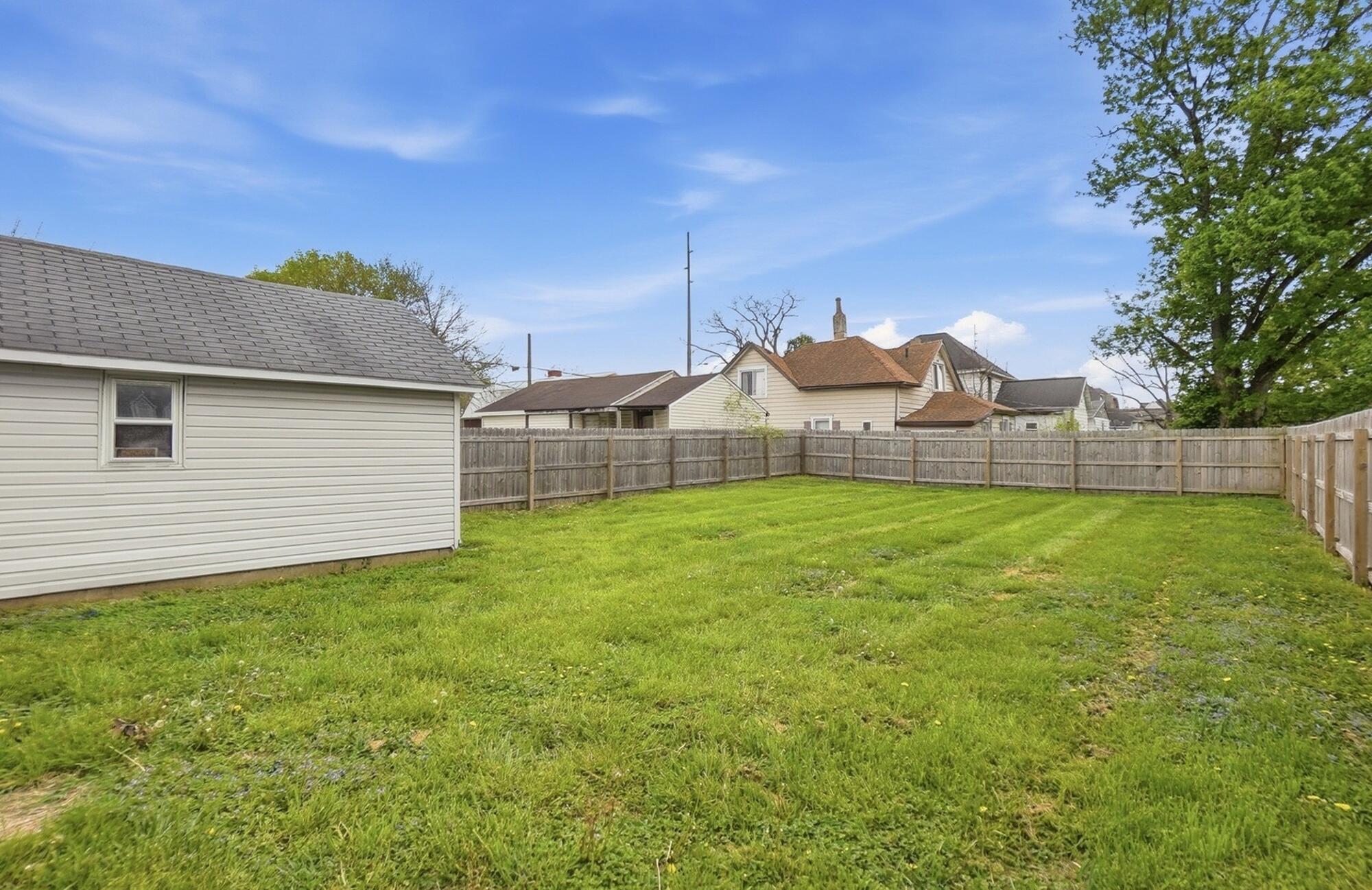 1823 Edwards Avenue, Springfield, Ohio 45503