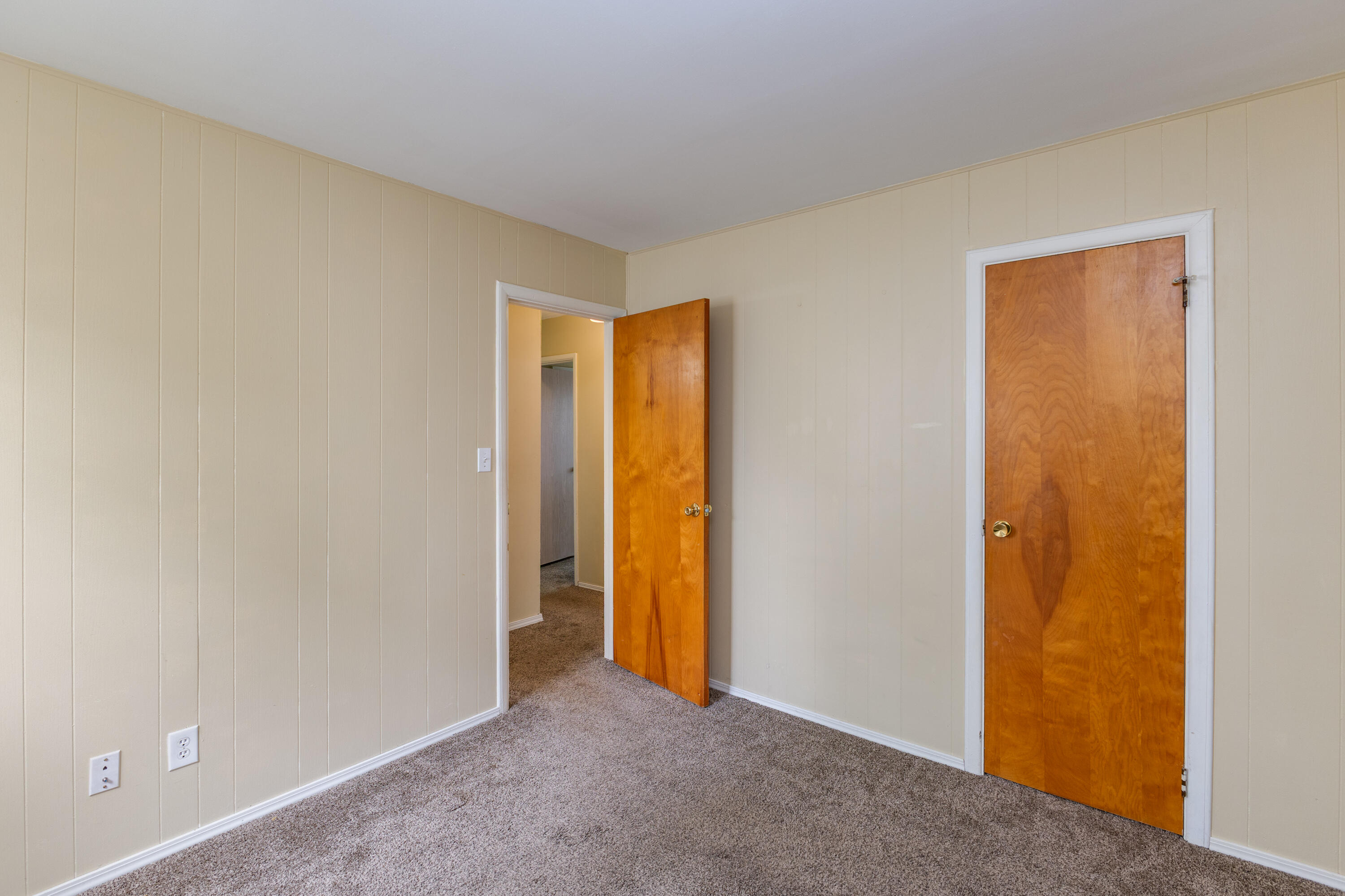 253 Lutz Drive, Englewood, Ohio 45322