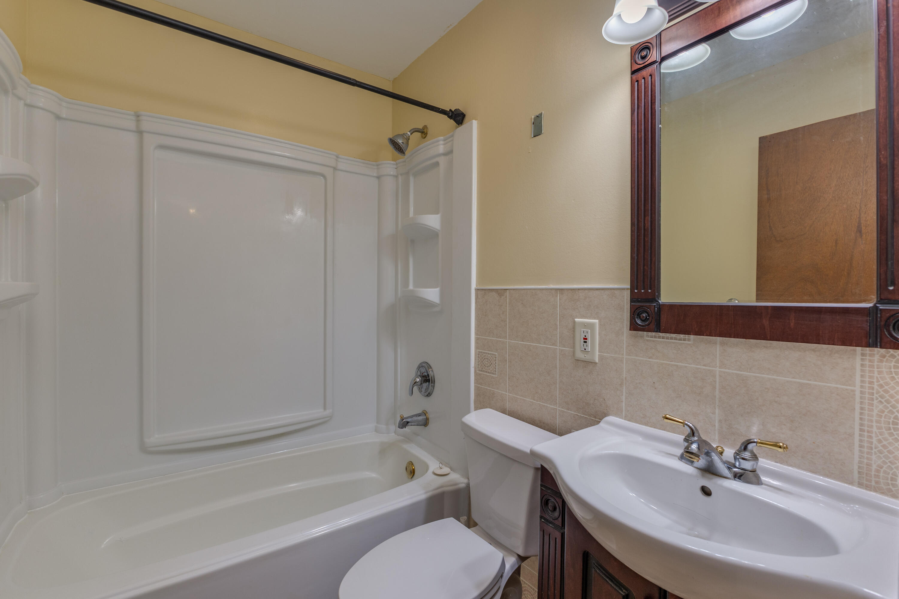 253 Lutz Drive, Englewood, Ohio 45322