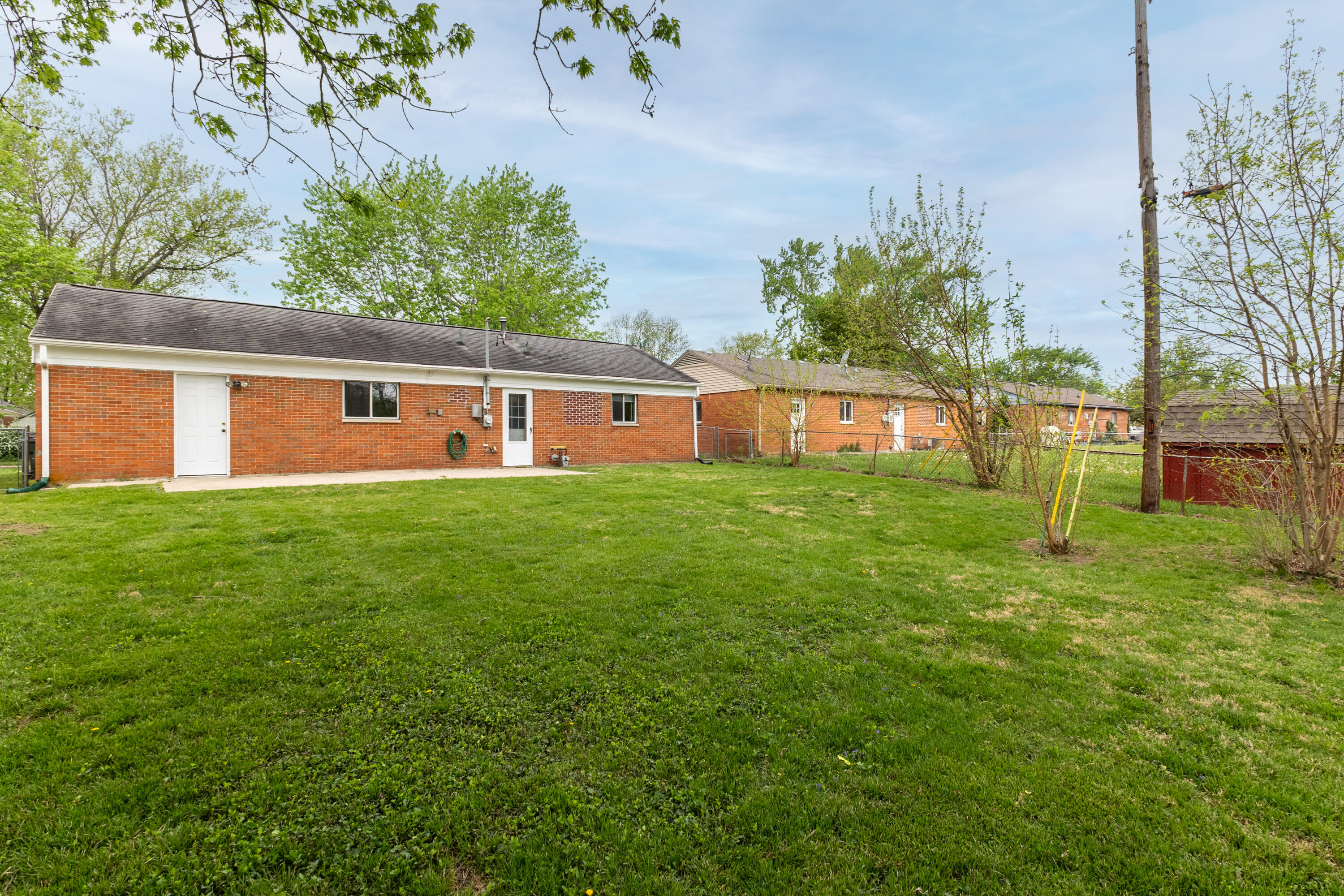 253 Lutz Drive, Englewood, Ohio 45322