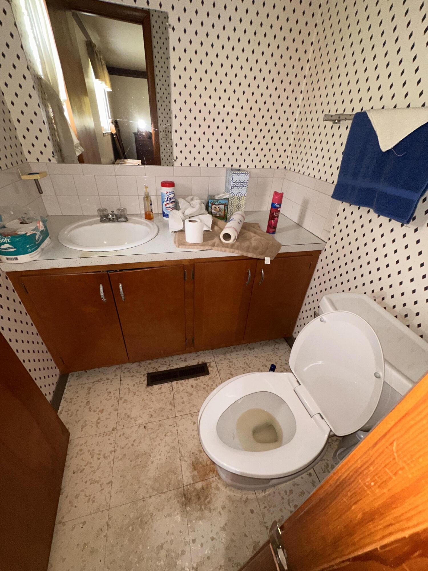 2351 Carriage Hill Drive, Bellefontaine, Ohio 43311