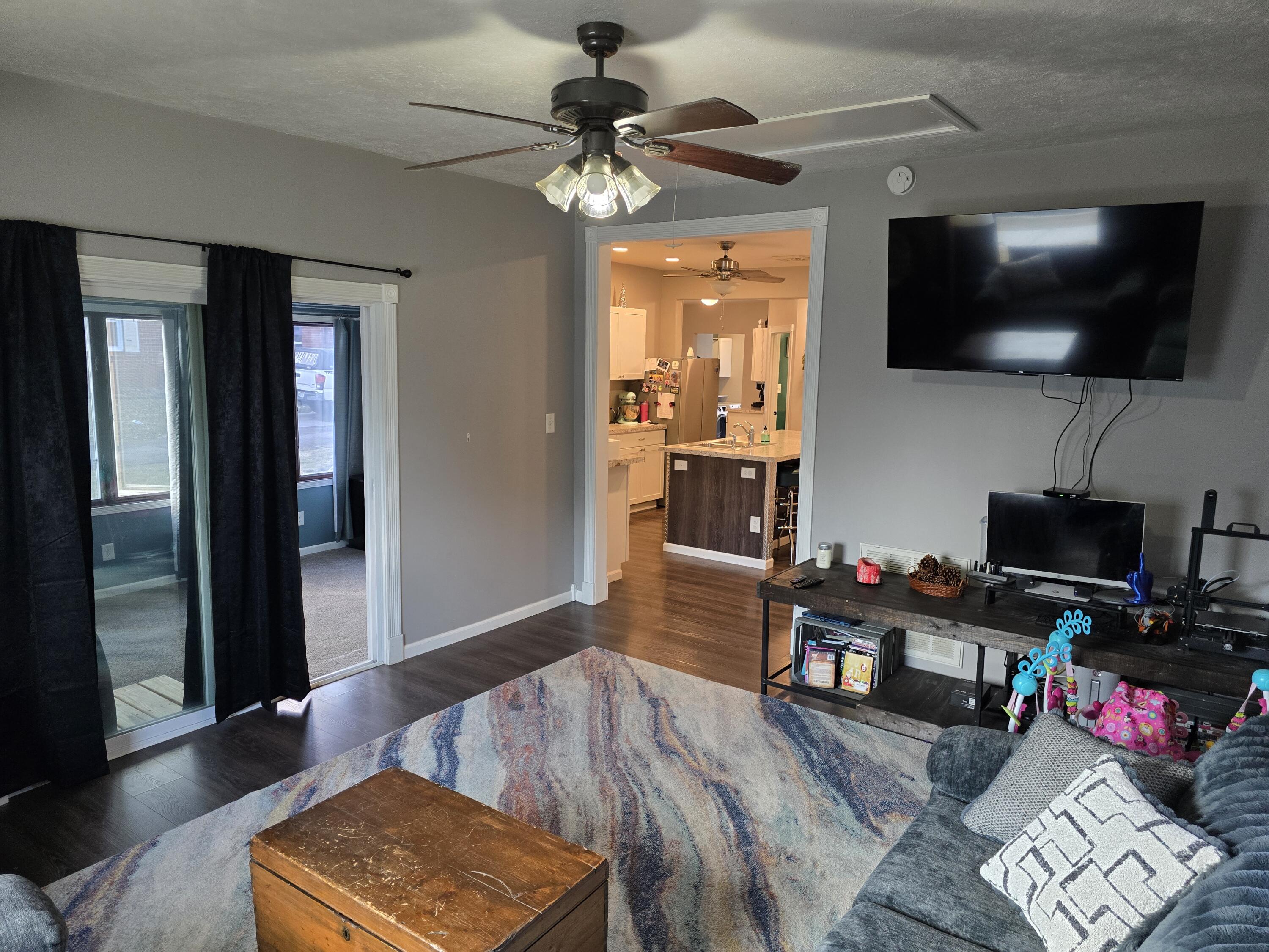 211 Wapakoneta Street, Waynesfield, Ohio 45896