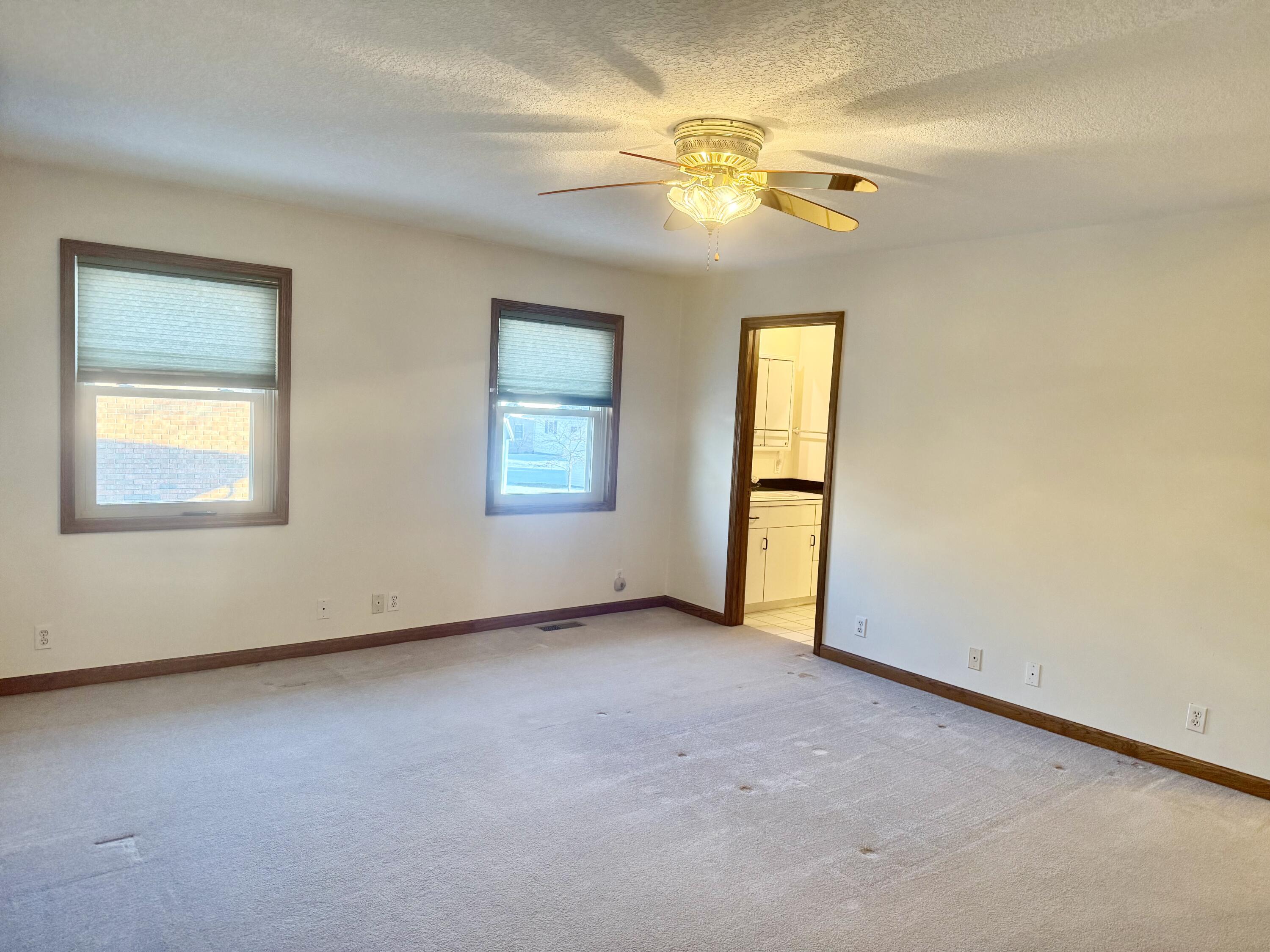 821 Helen Drive, Wapakoneta, Ohio 45895