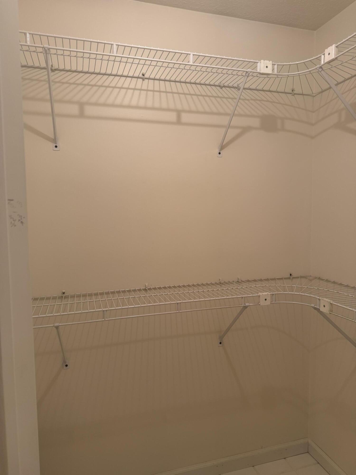 821 Helen Drive, Wapakoneta, Ohio 45895