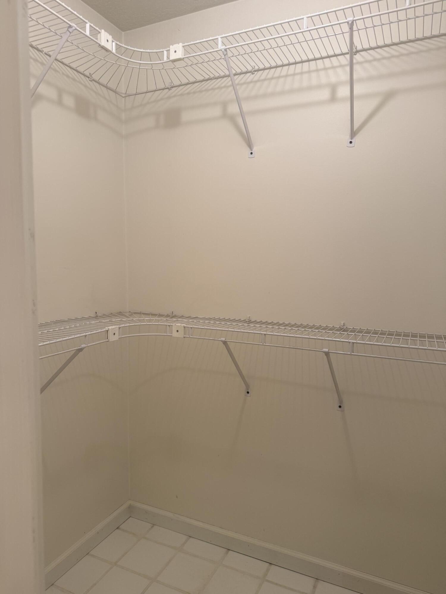 821 Helen Drive, Wapakoneta, Ohio 45895