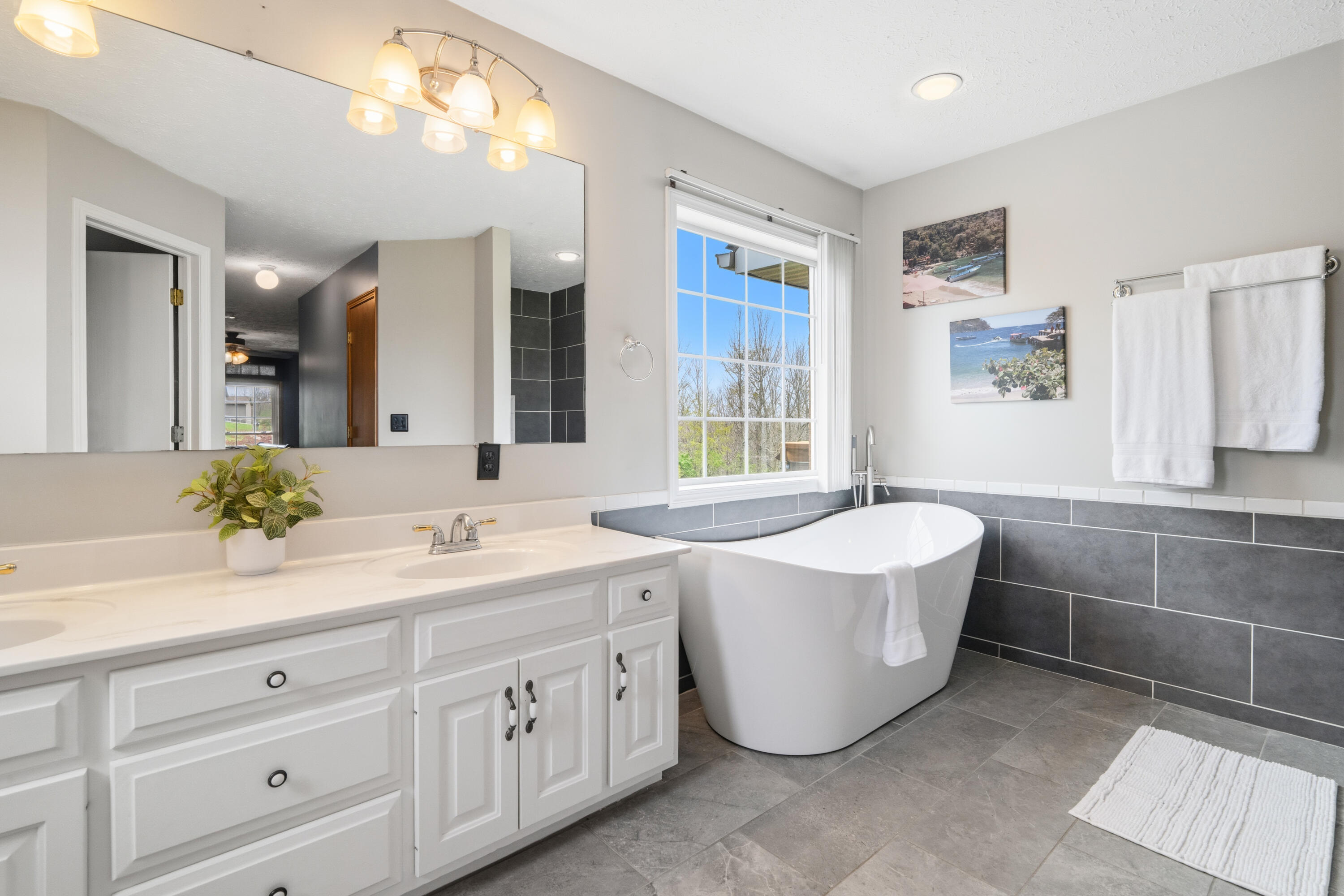 792 County Road 5, Zanesfield, Ohio 43360