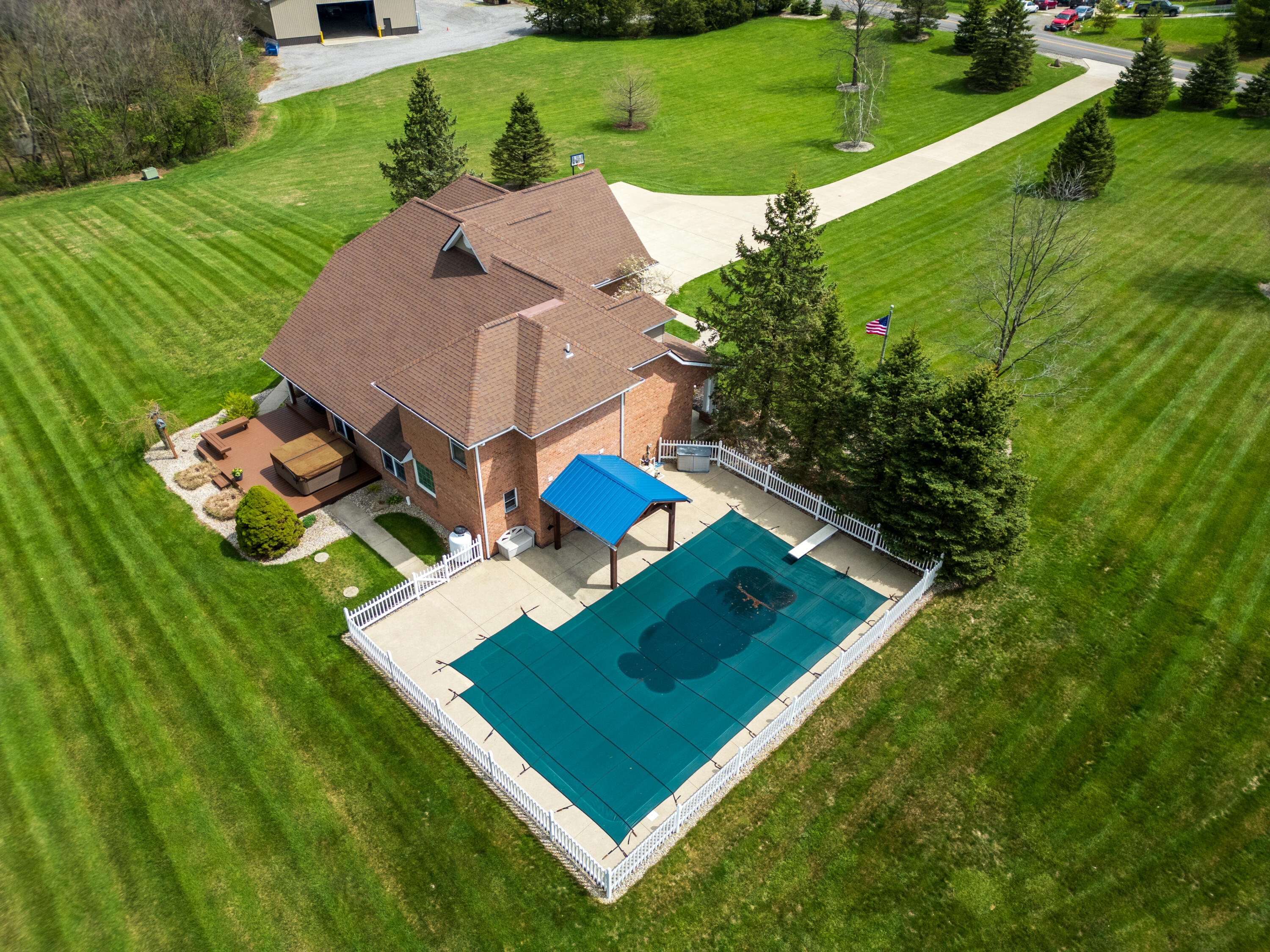 792 County Road 5, Zanesfield, Ohio 43360