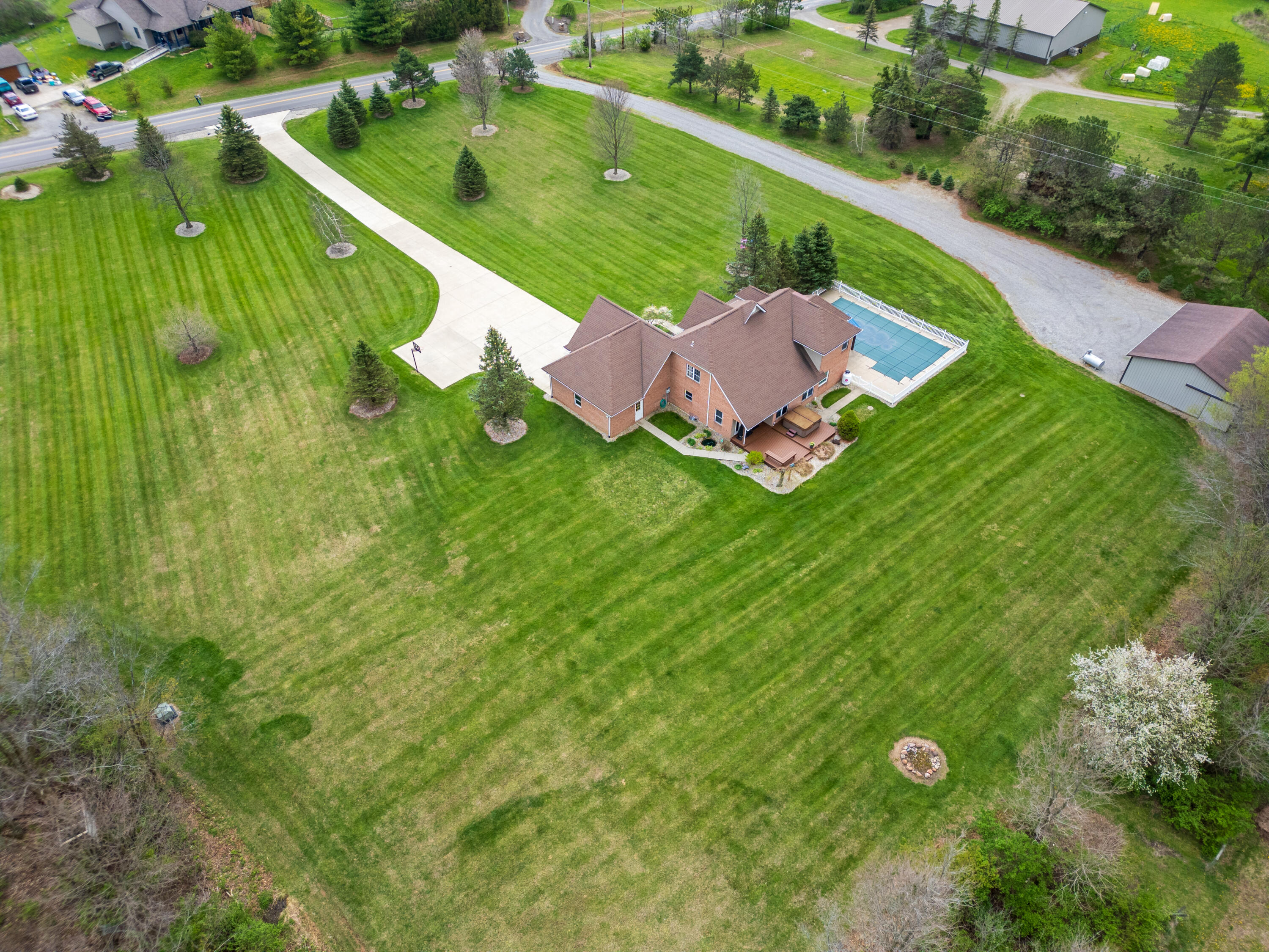 792 County Road 5, Zanesfield, Ohio 43360