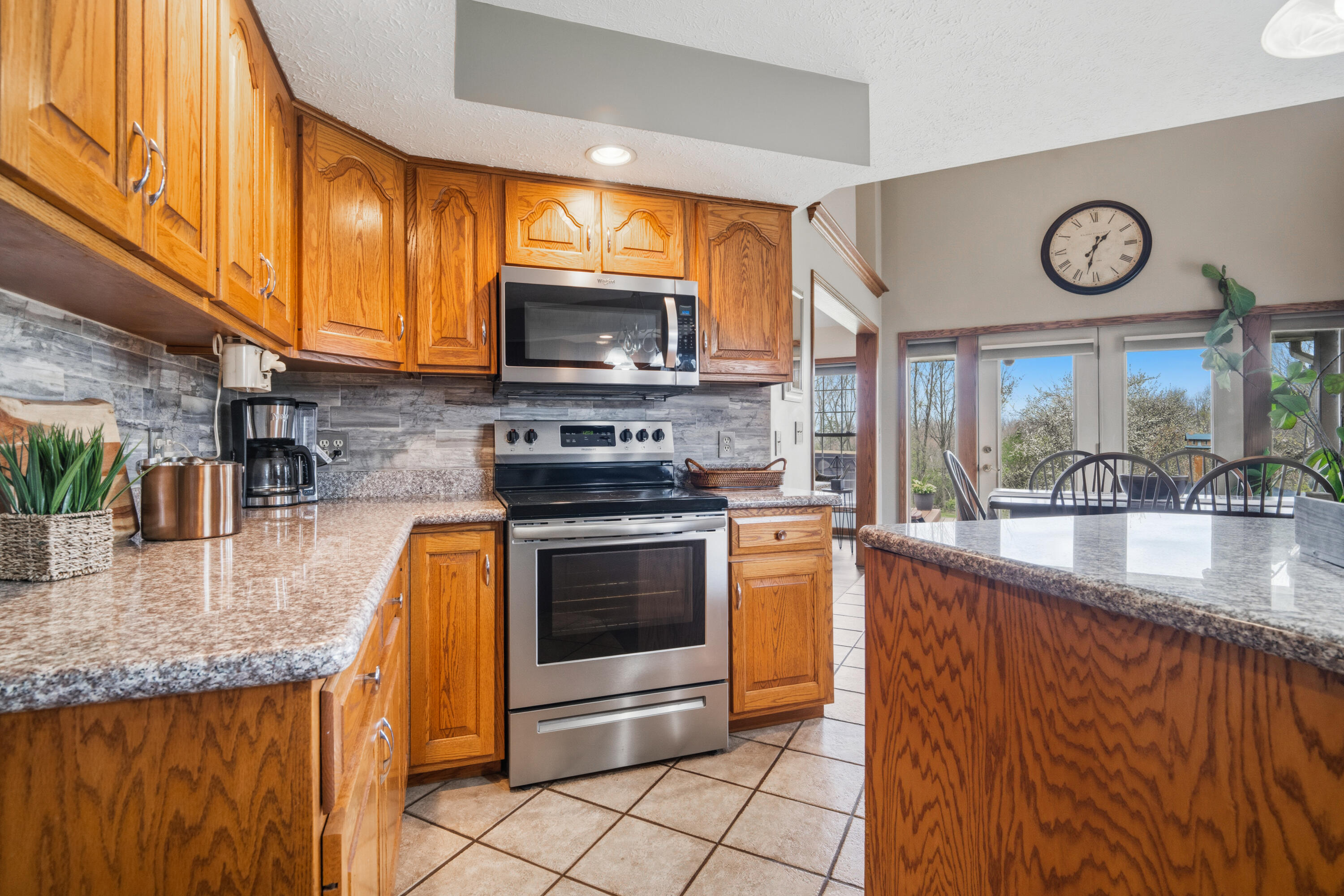 792 County Road 5, Zanesfield, Ohio 43360