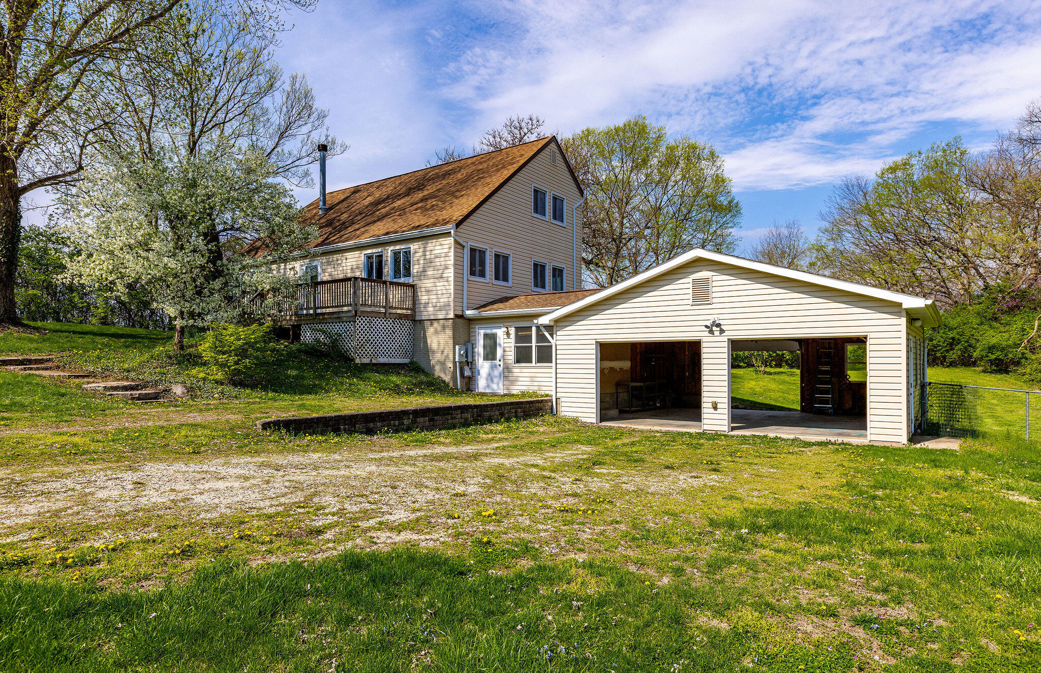 5490 Dayton Brandt Road, New Carlisle, Ohio 45344