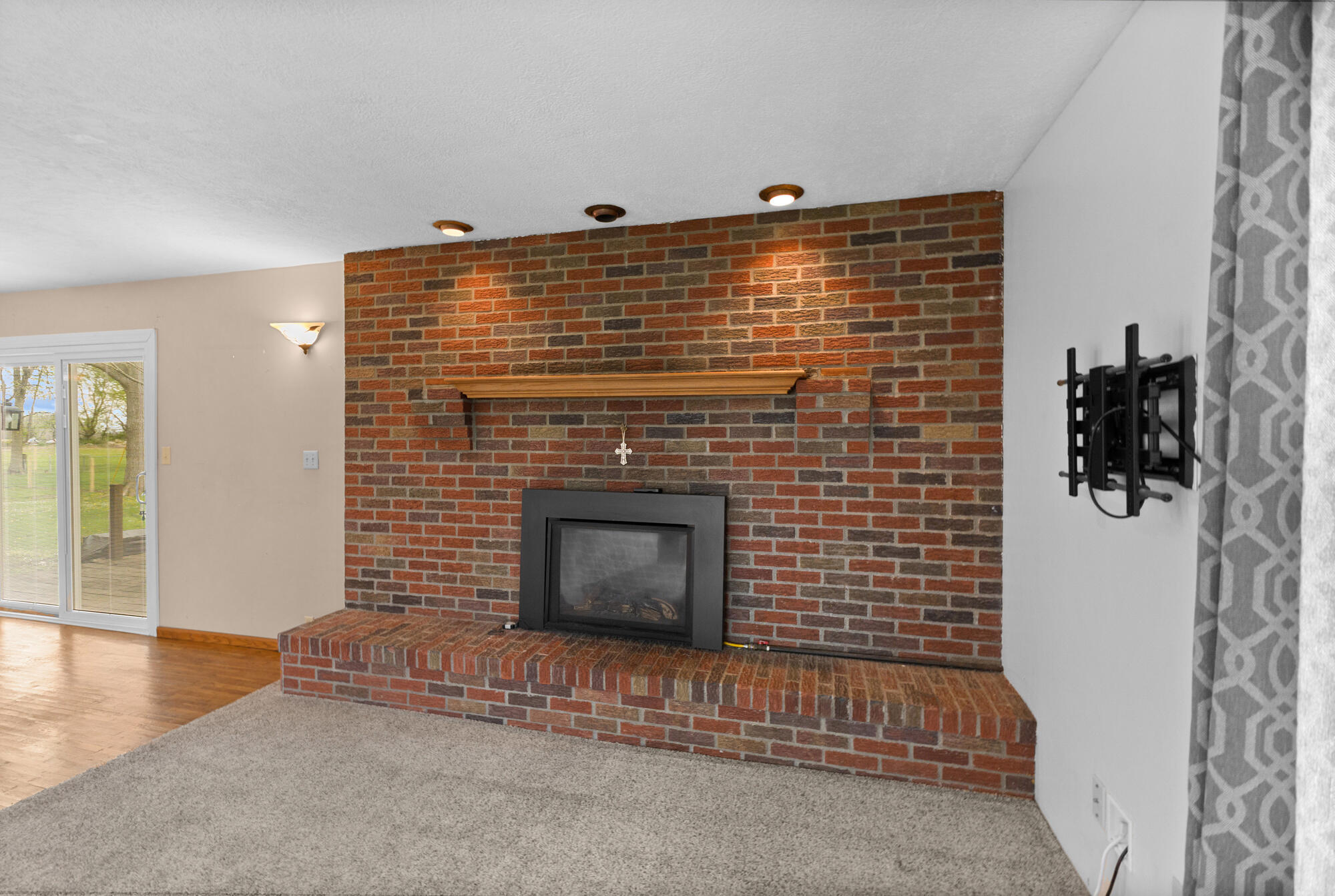 23634 Center Street, Raymond, Ohio 43067