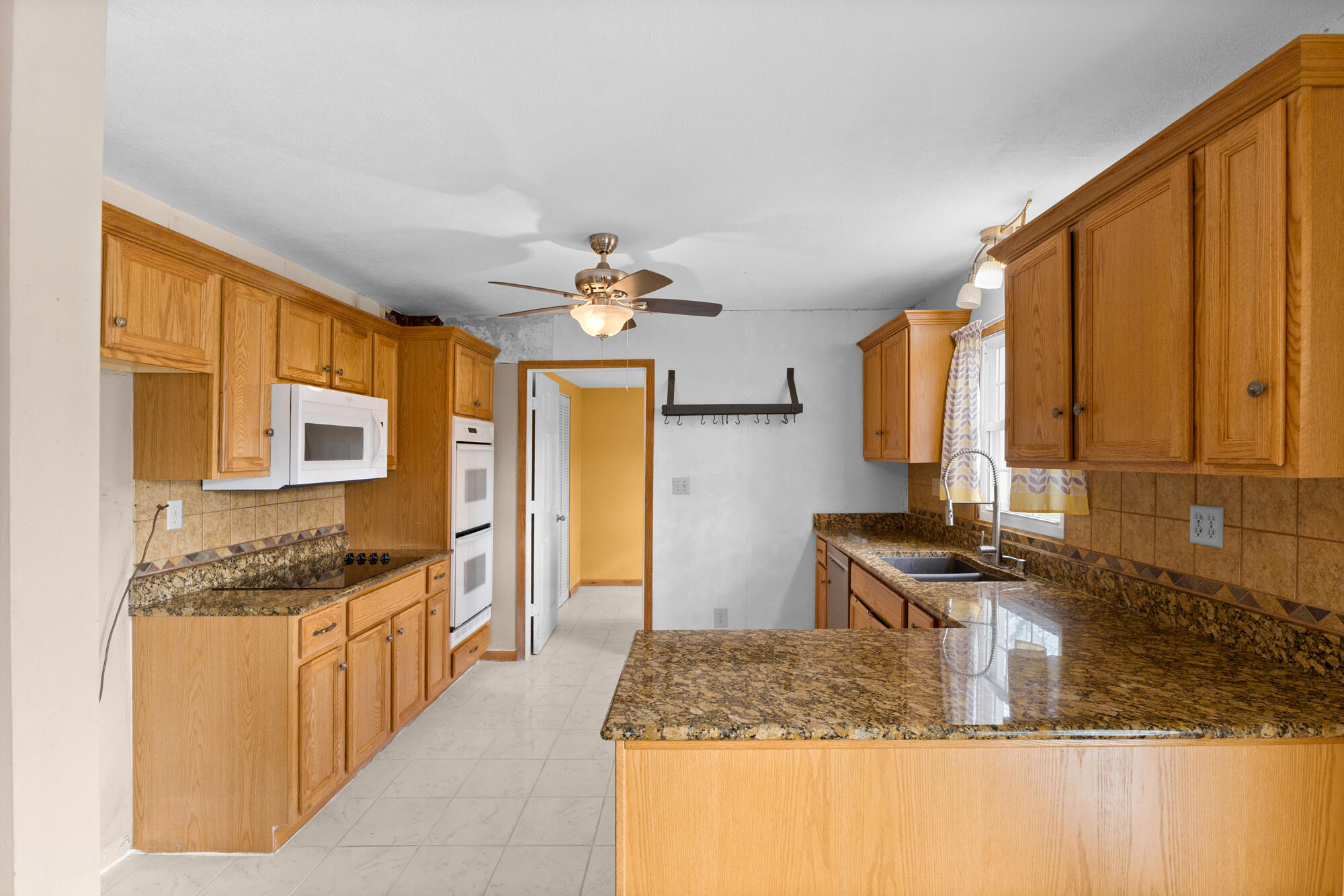 23634 Center Street, Raymond, Ohio 43067