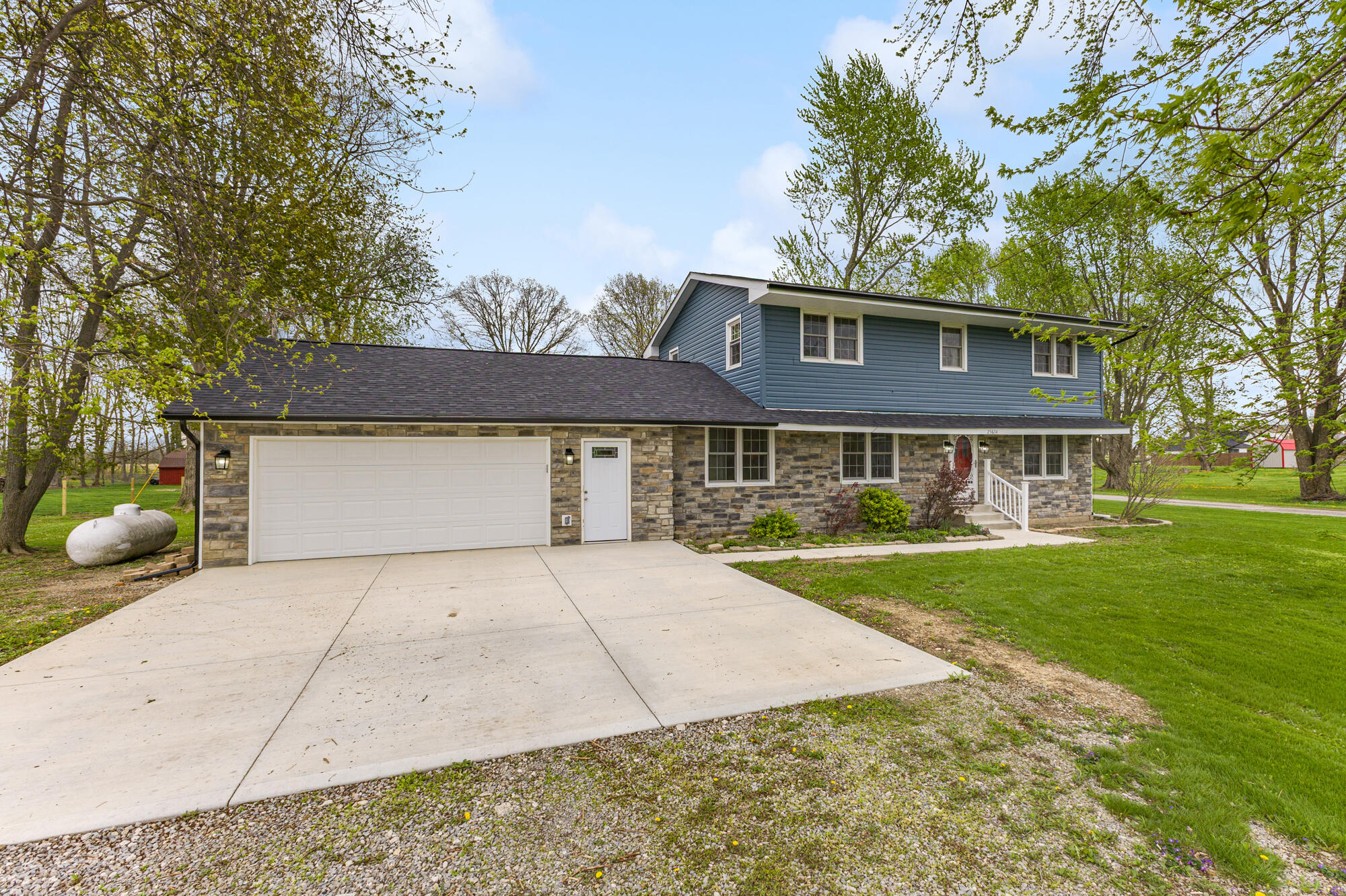 23634 Center Street, Raymond, Ohio 43067