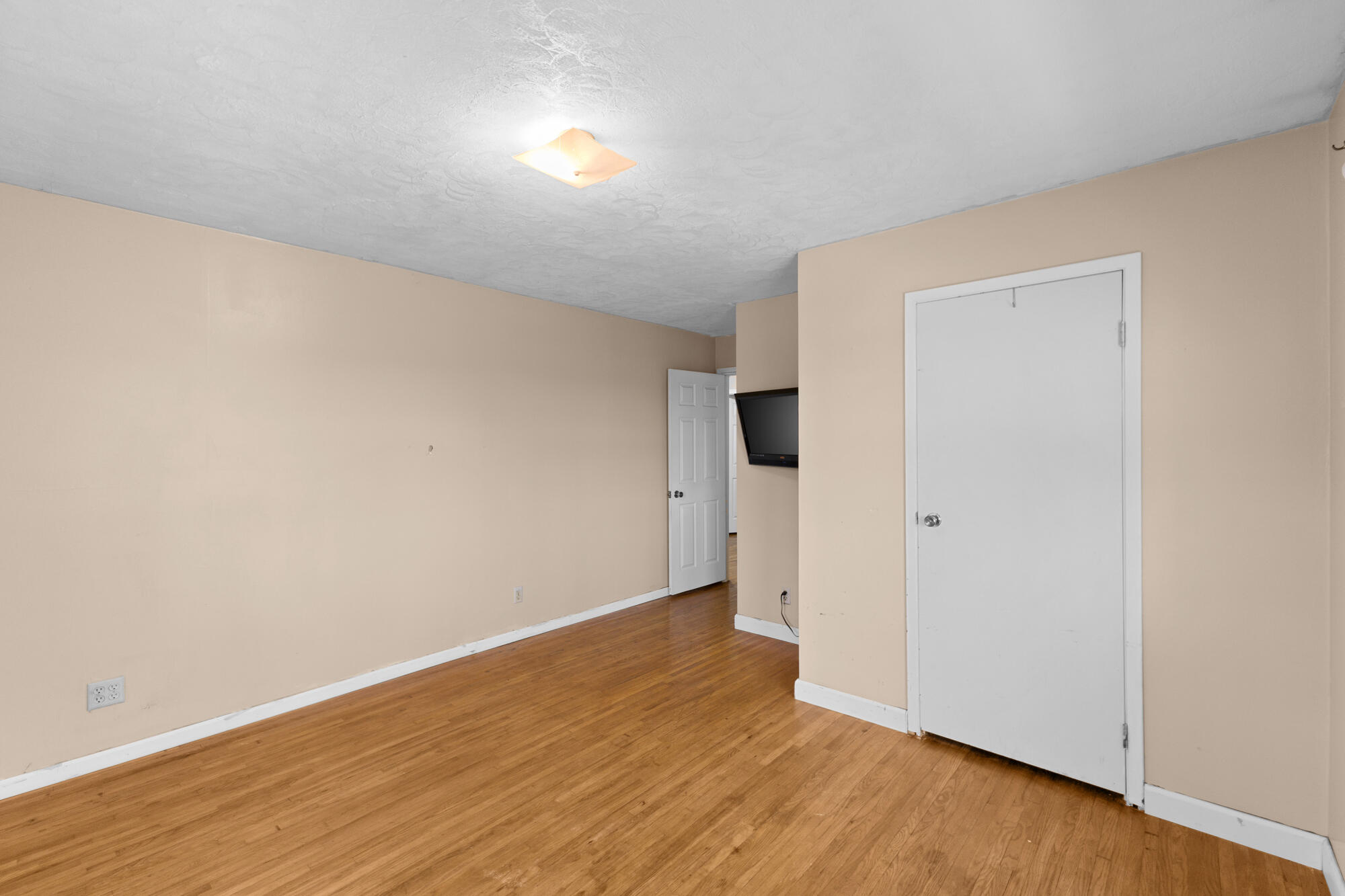 23634 Center Street, Raymond, Ohio 43067