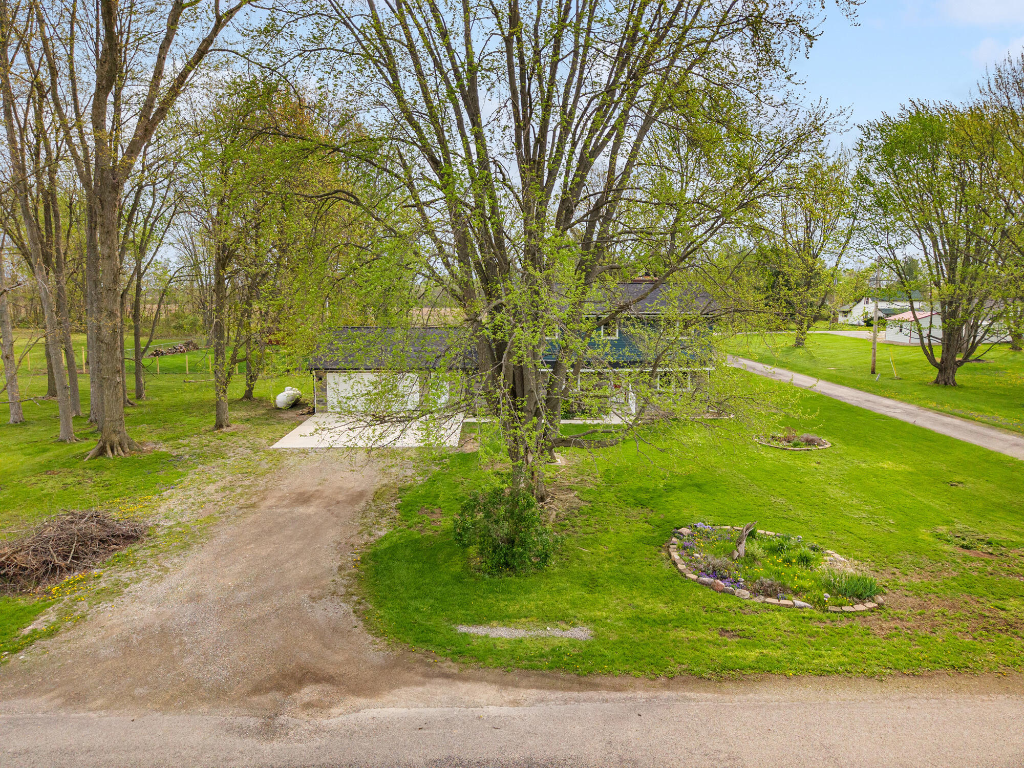 23634 Center Street, Raymond, Ohio 43067