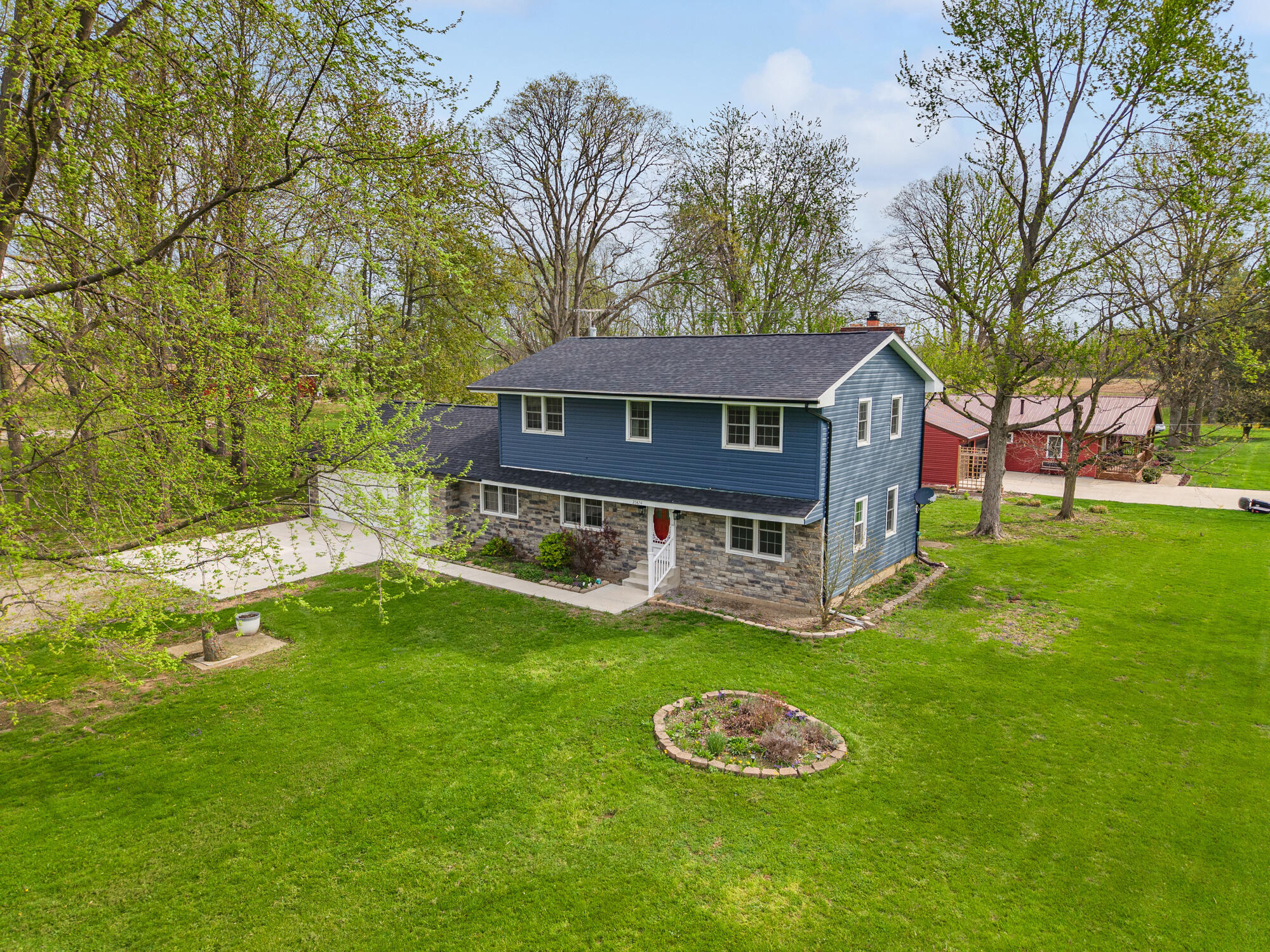 23634 Center Street, Raymond, Ohio 43067