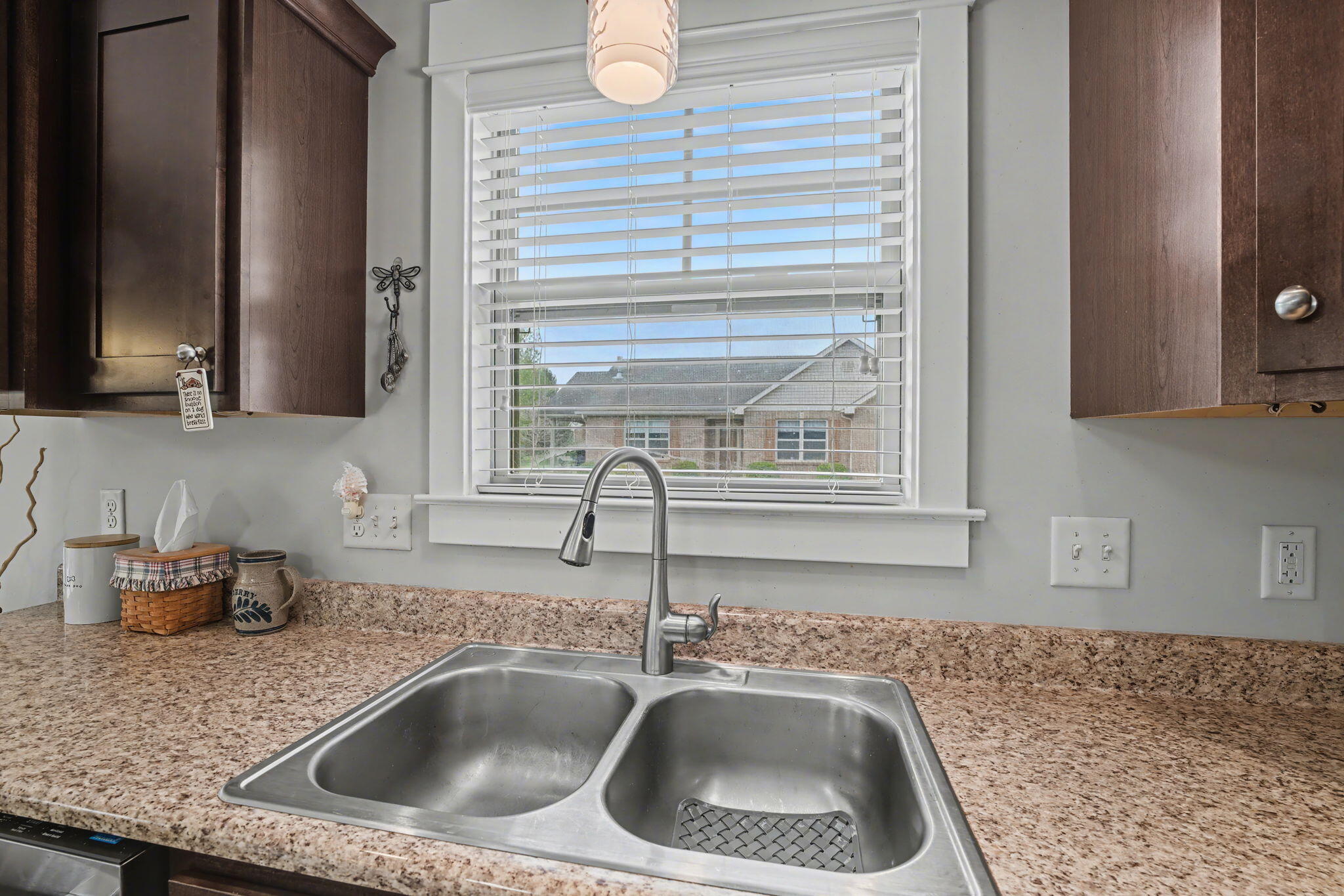 622 Willow Point Court, Troy, Ohio 45373