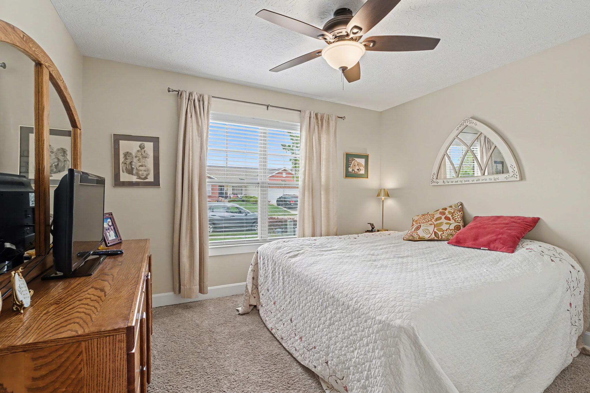 622 Willow Point Court, Troy, Ohio 45373