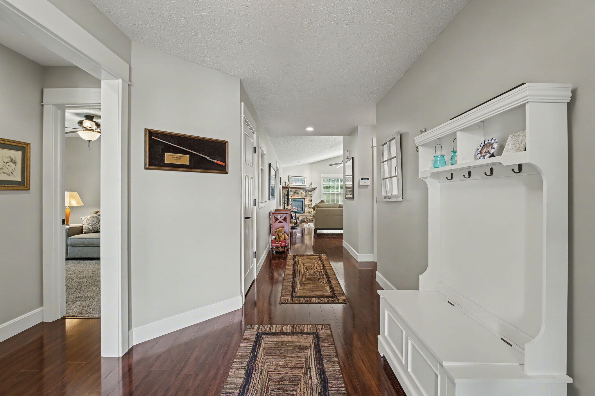 622 Willow Point Court, Troy, Ohio 45373