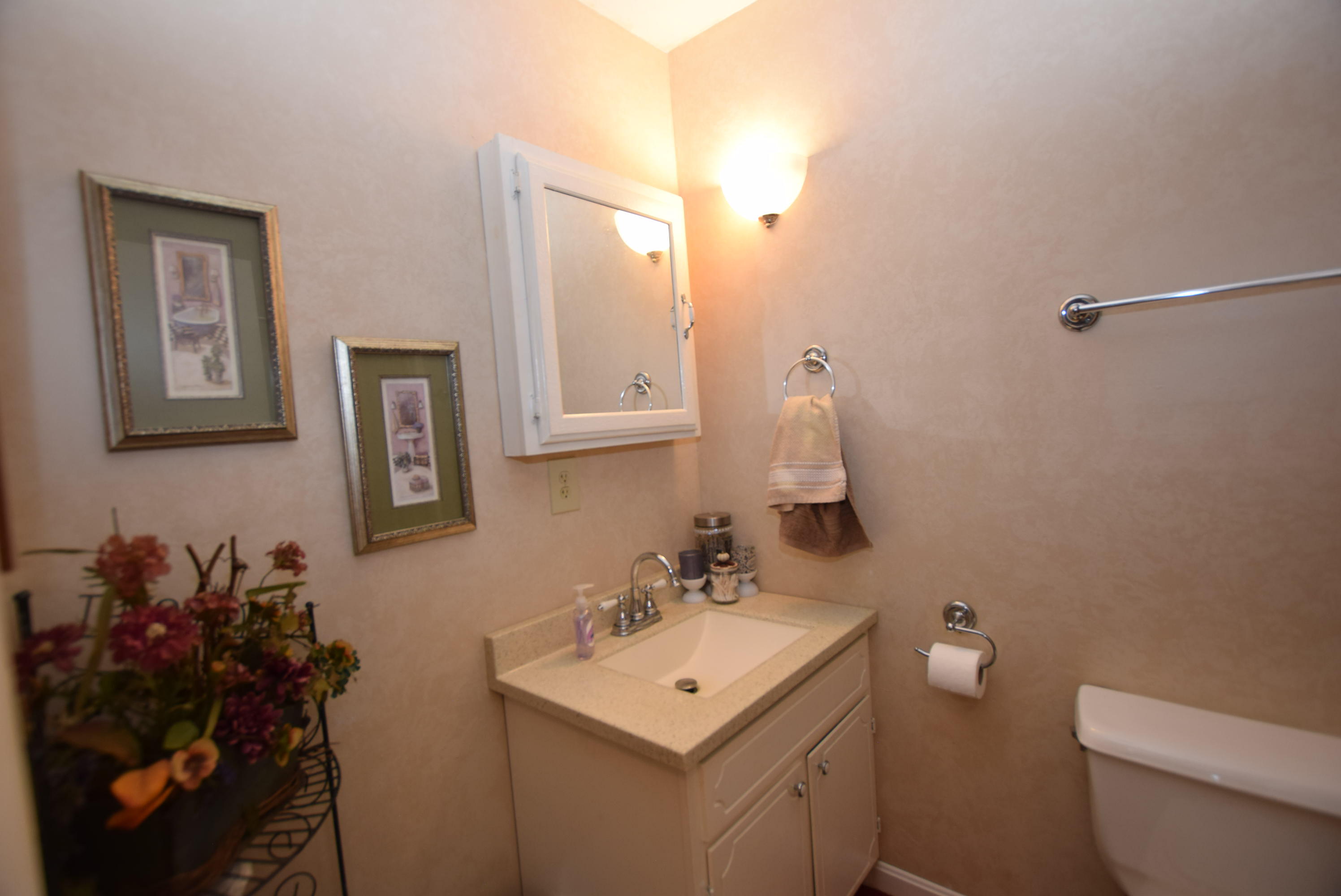 3039 Mcclellan Drive, Urbana, Ohio 43078