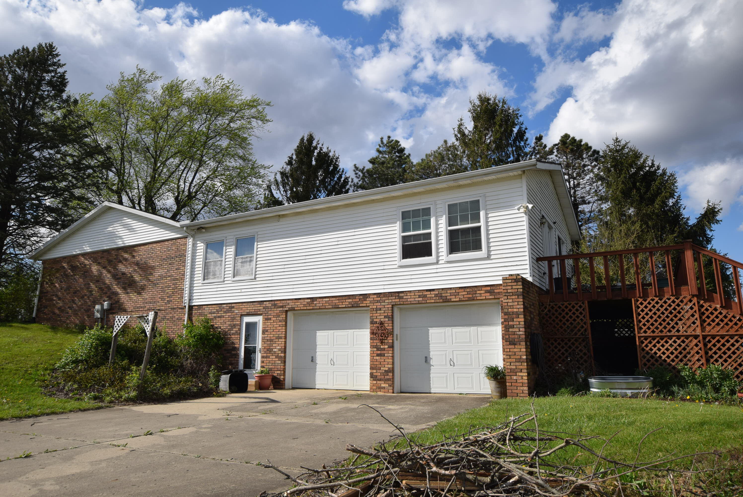 3039 Mcclellan Drive, Urbana, Ohio 43078