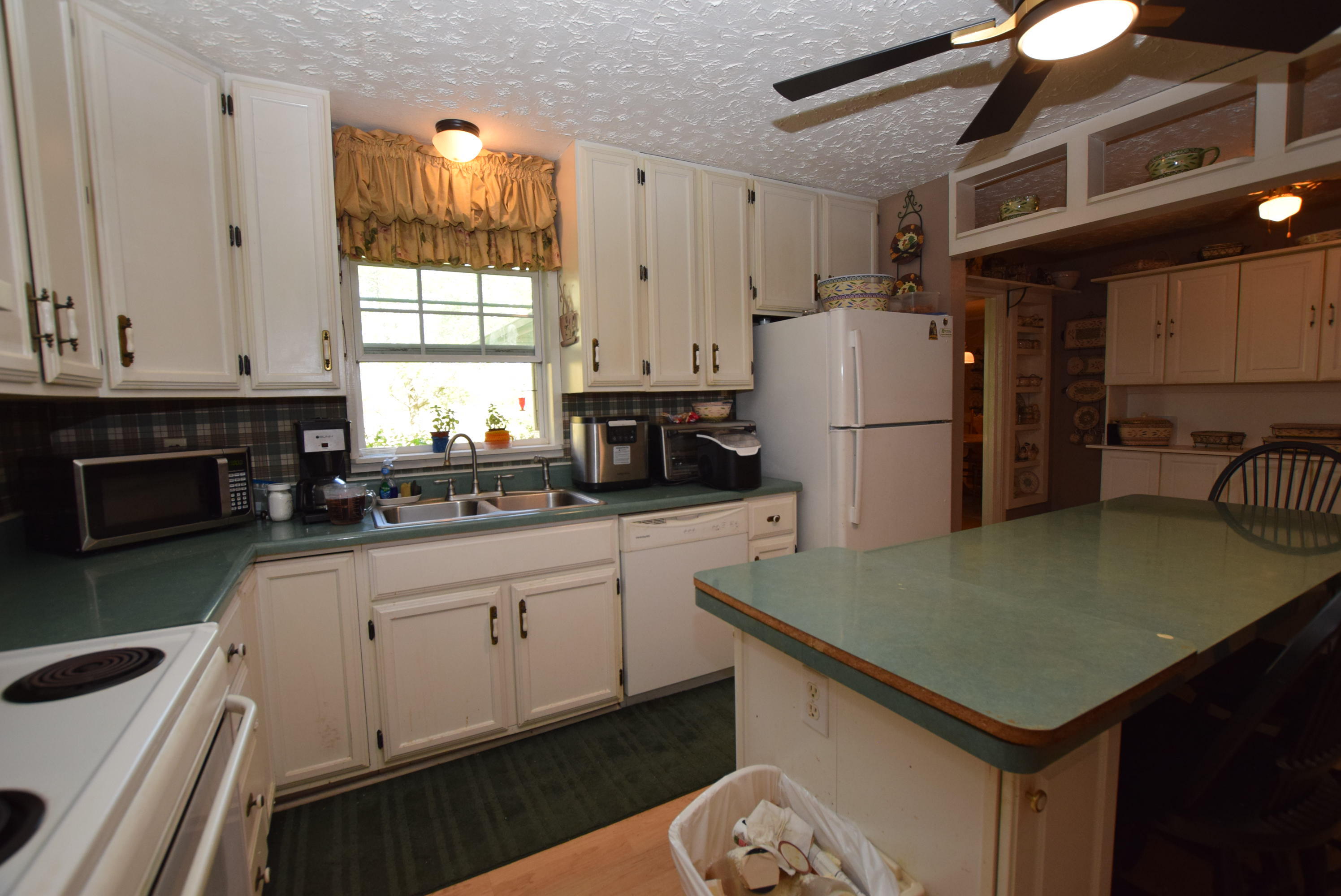 3039 Mcclellan Drive, Urbana, Ohio 43078