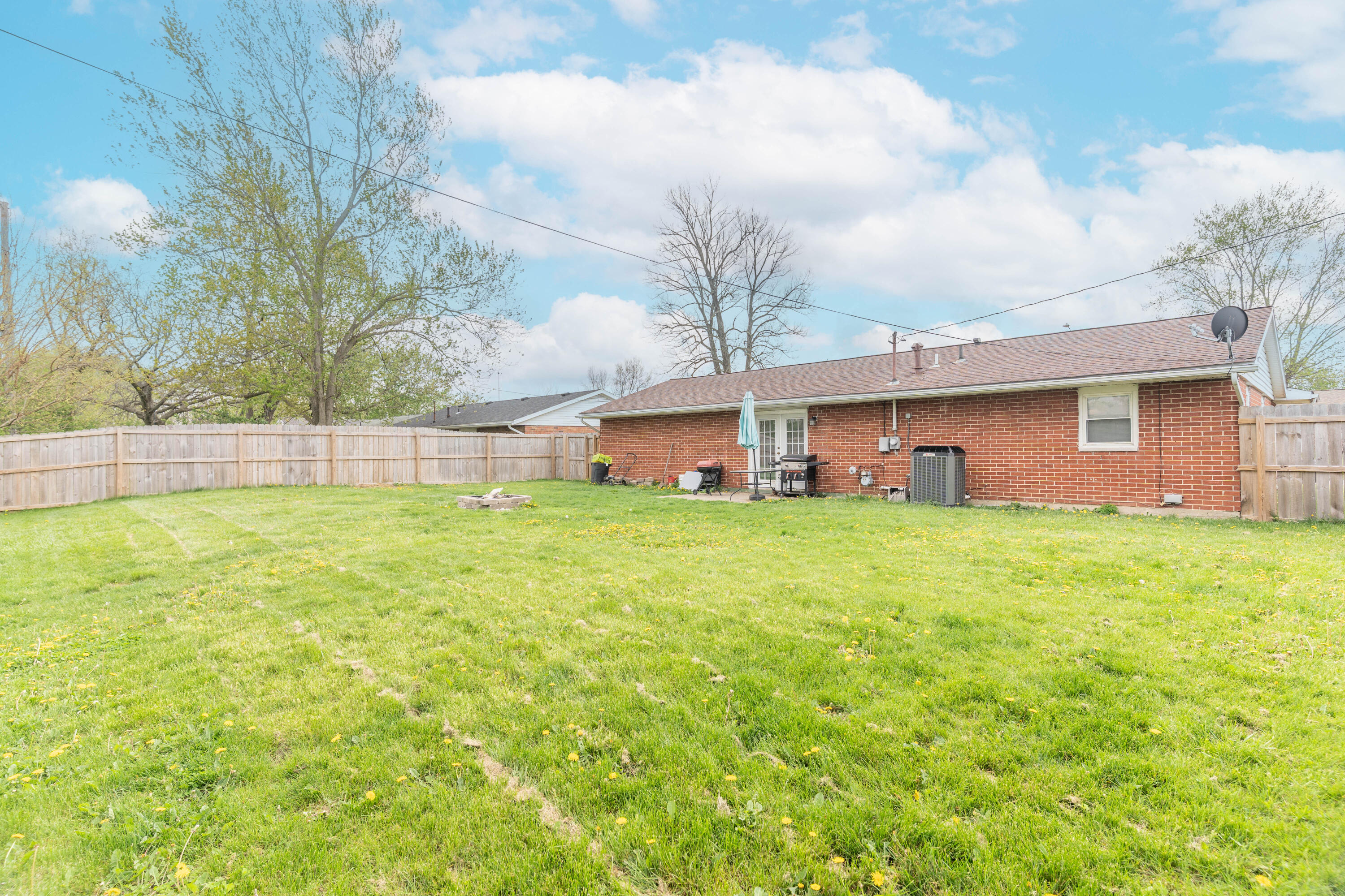 1720 Fair Oaks Drive, Sidney, Ohio 45365