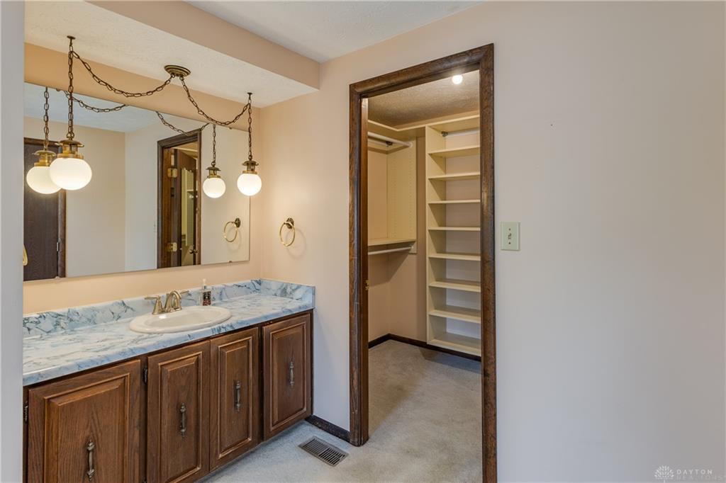 7200 Haer Drive, Dayton, Ohio 45414