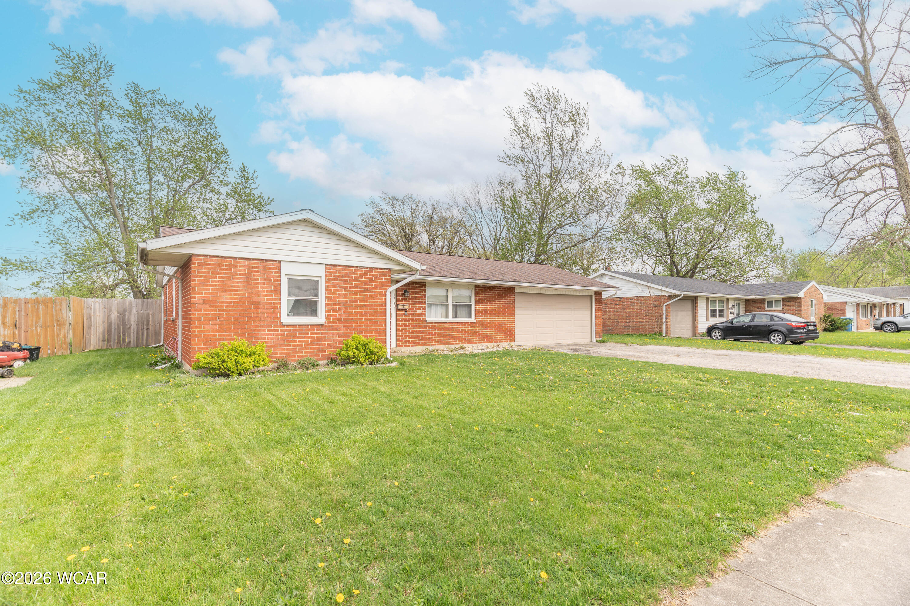 1720 Fair Oaks Drive, Sidney, Ohio