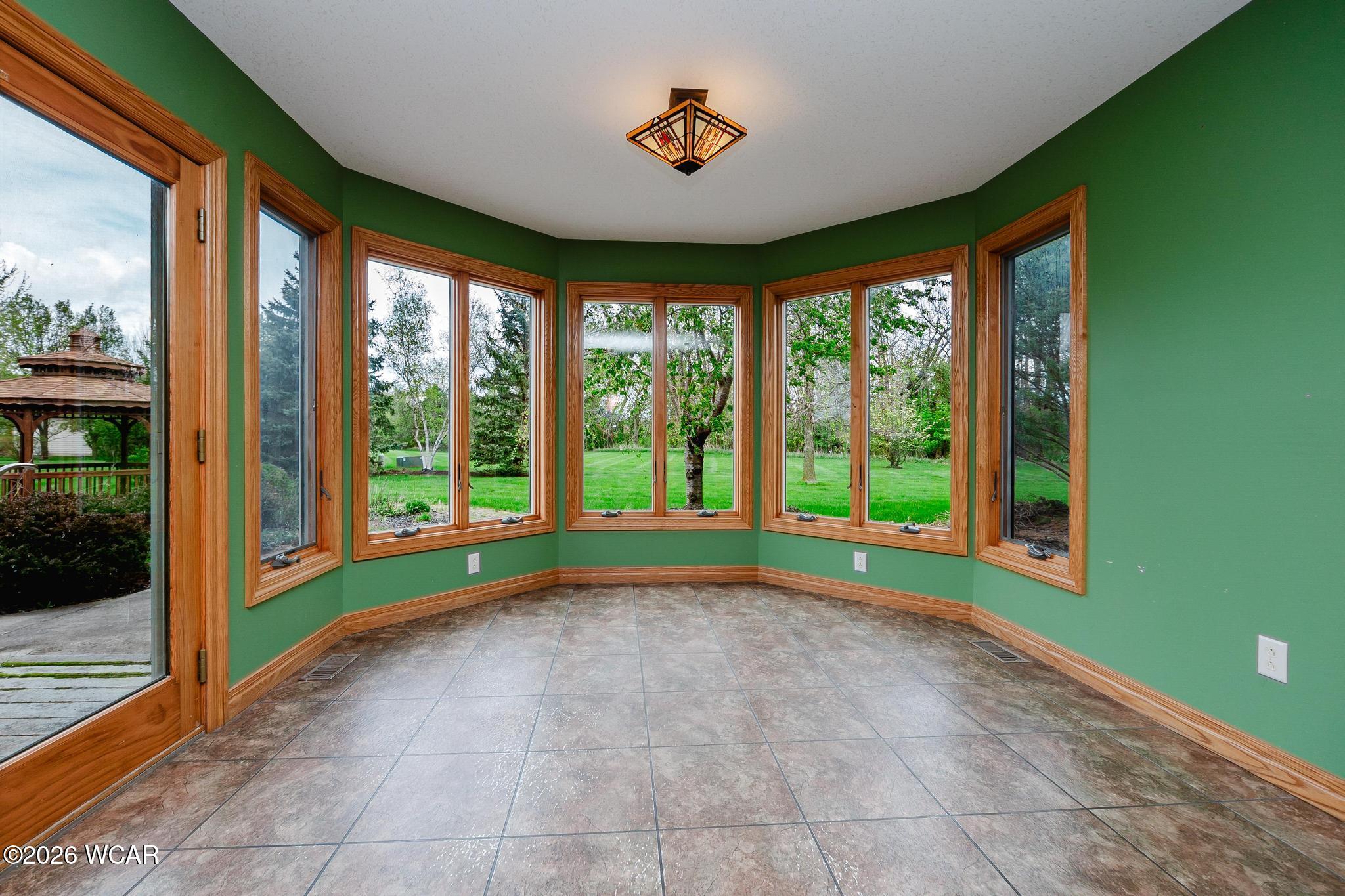 348 Sycamore Court, Bluffton, Ohio